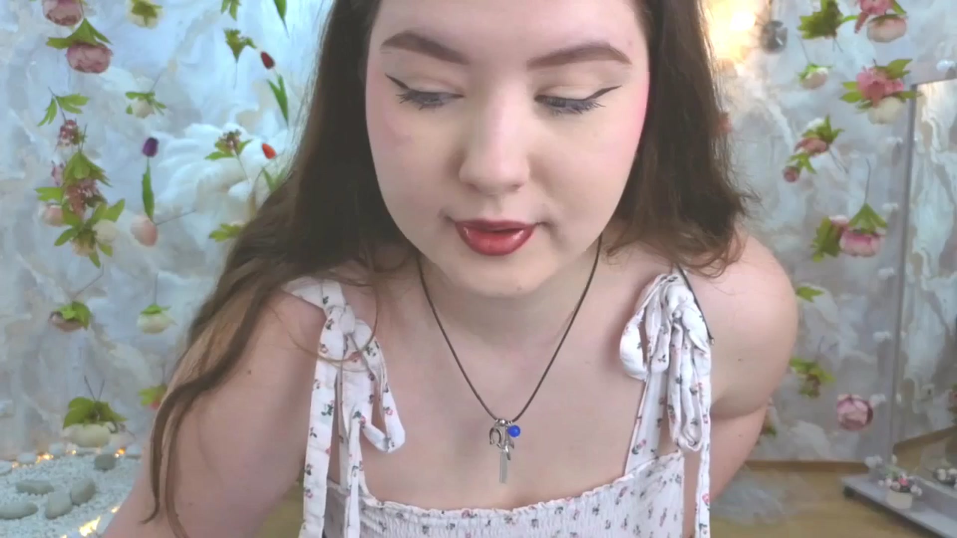 Gallery image thumbnail from EnigmaVeil's myfreecams stream on, 04/25/2026, 19:16 image 4 of 20