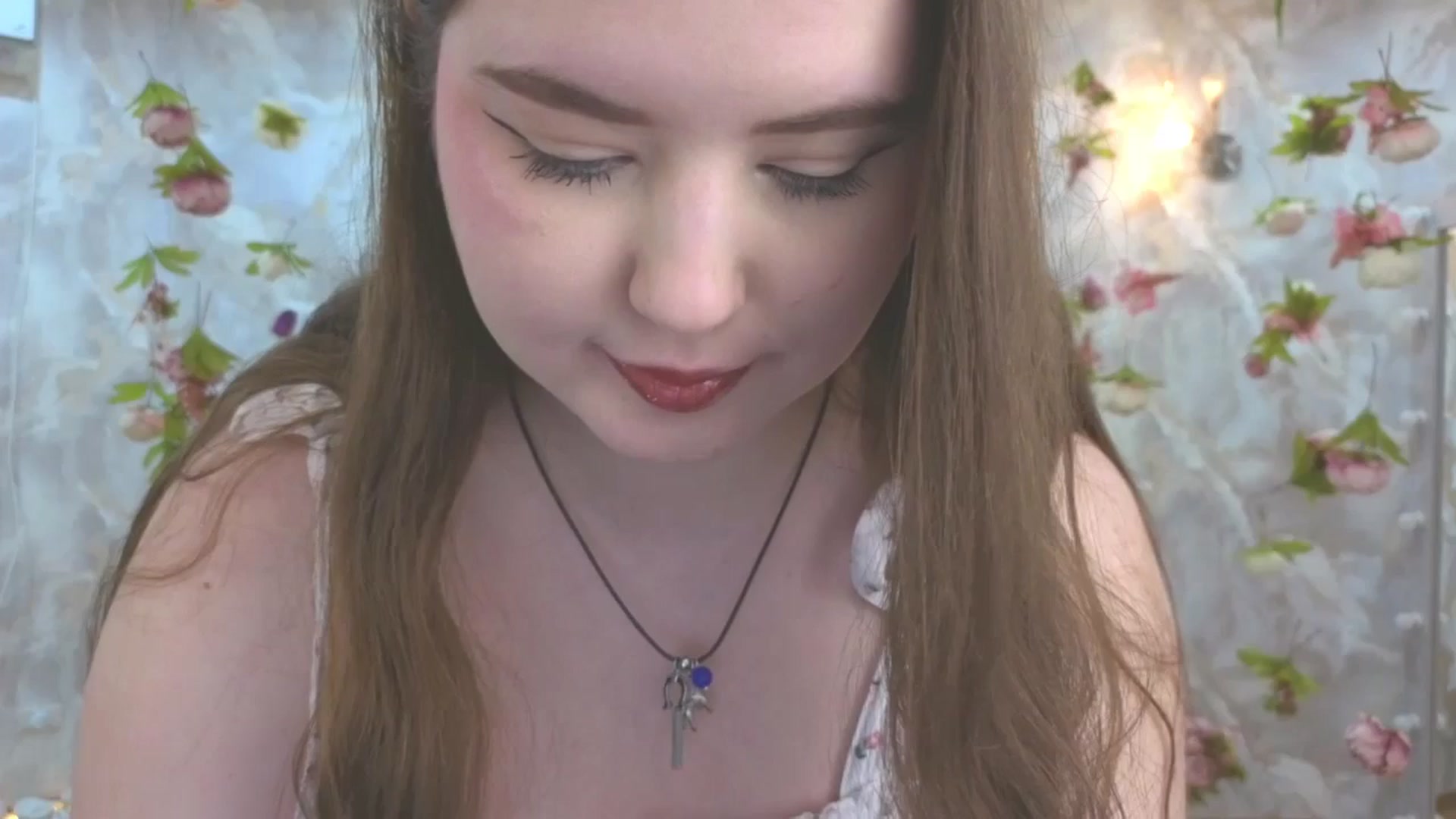 Gallery image thumbnail from EnigmaVeil's myfreecams stream on, 04/25/2026, 20:16 image 18 of 20