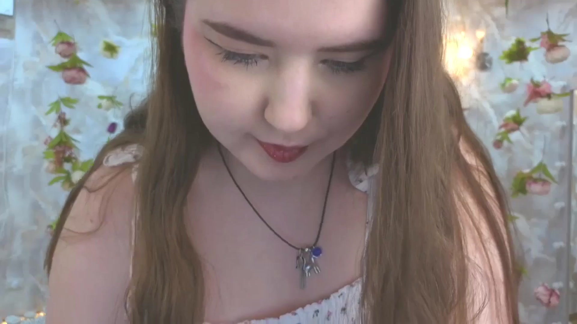 Gallery image thumbnail from EnigmaVeil's myfreecams stream on, 04/25/2026, 20:16 image 19 of 20