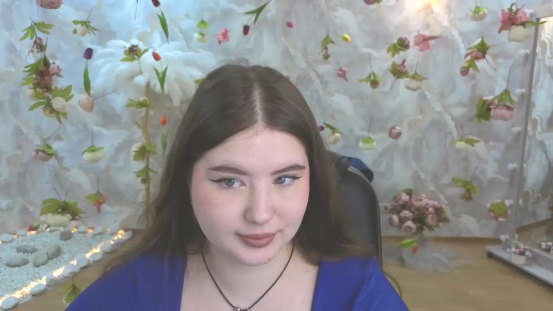 Gallery image thumbnail from EnigmaVeil's myfreecams stream on, 04/26/2026, 21:47 image 19 of 20