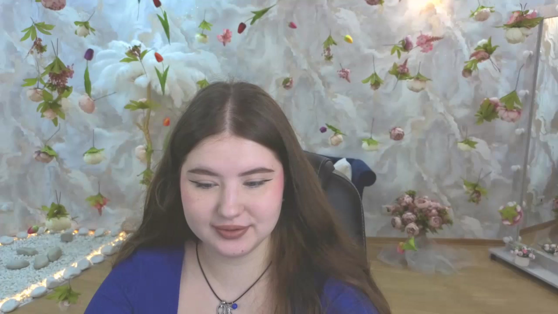 Gallery image thumbnail from EnigmaVeil's myfreecams stream on, 04/26/2026, 23:48 image 5 of 20