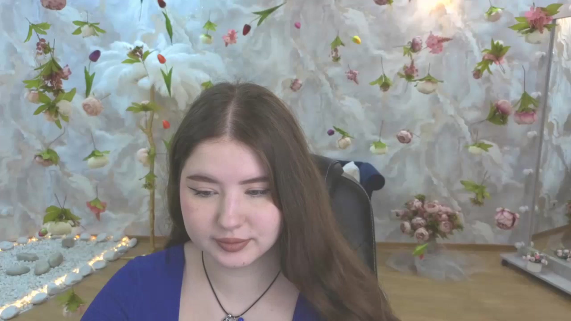 Gallery image thumbnail from EnigmaVeil's myfreecams stream on, 04/26/2026, 23:48 image 1 of 20