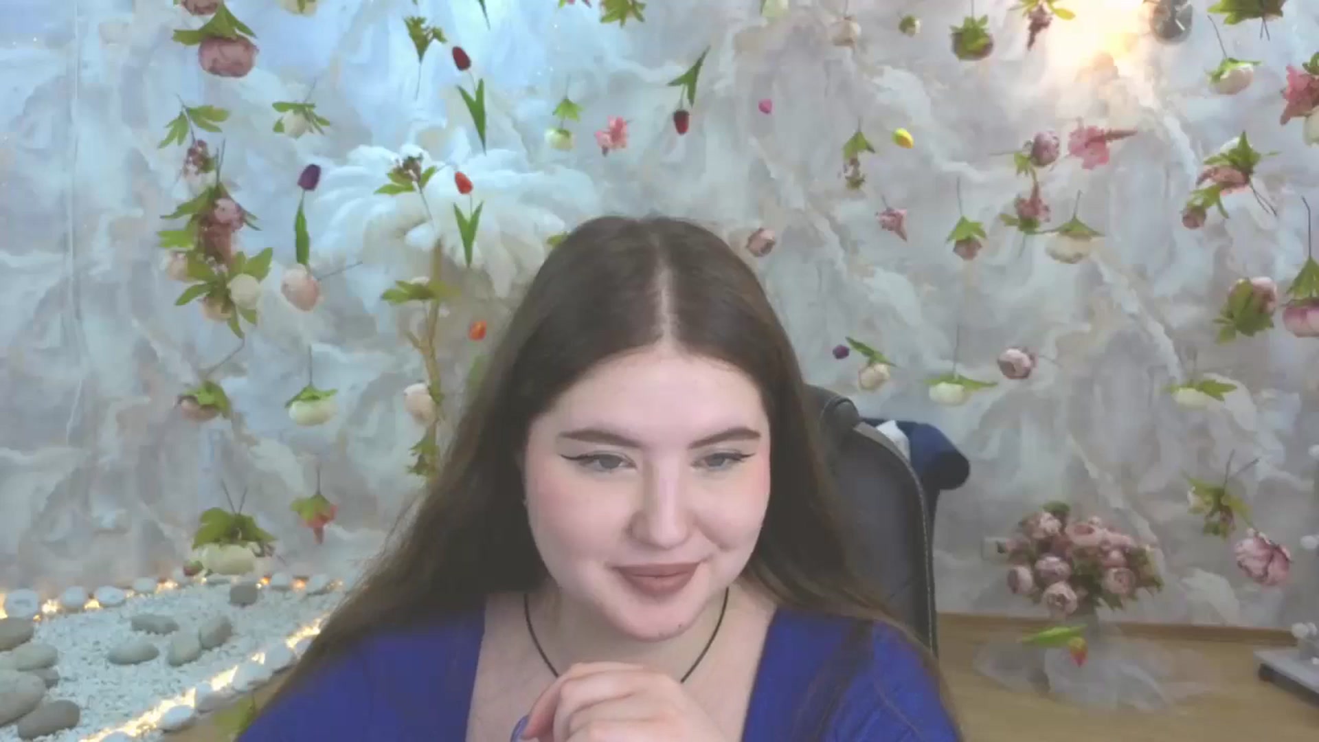 Gallery image thumbnail from EnigmaVeil's myfreecams stream on, 04/27/2026, 03:02 image 5 of 20