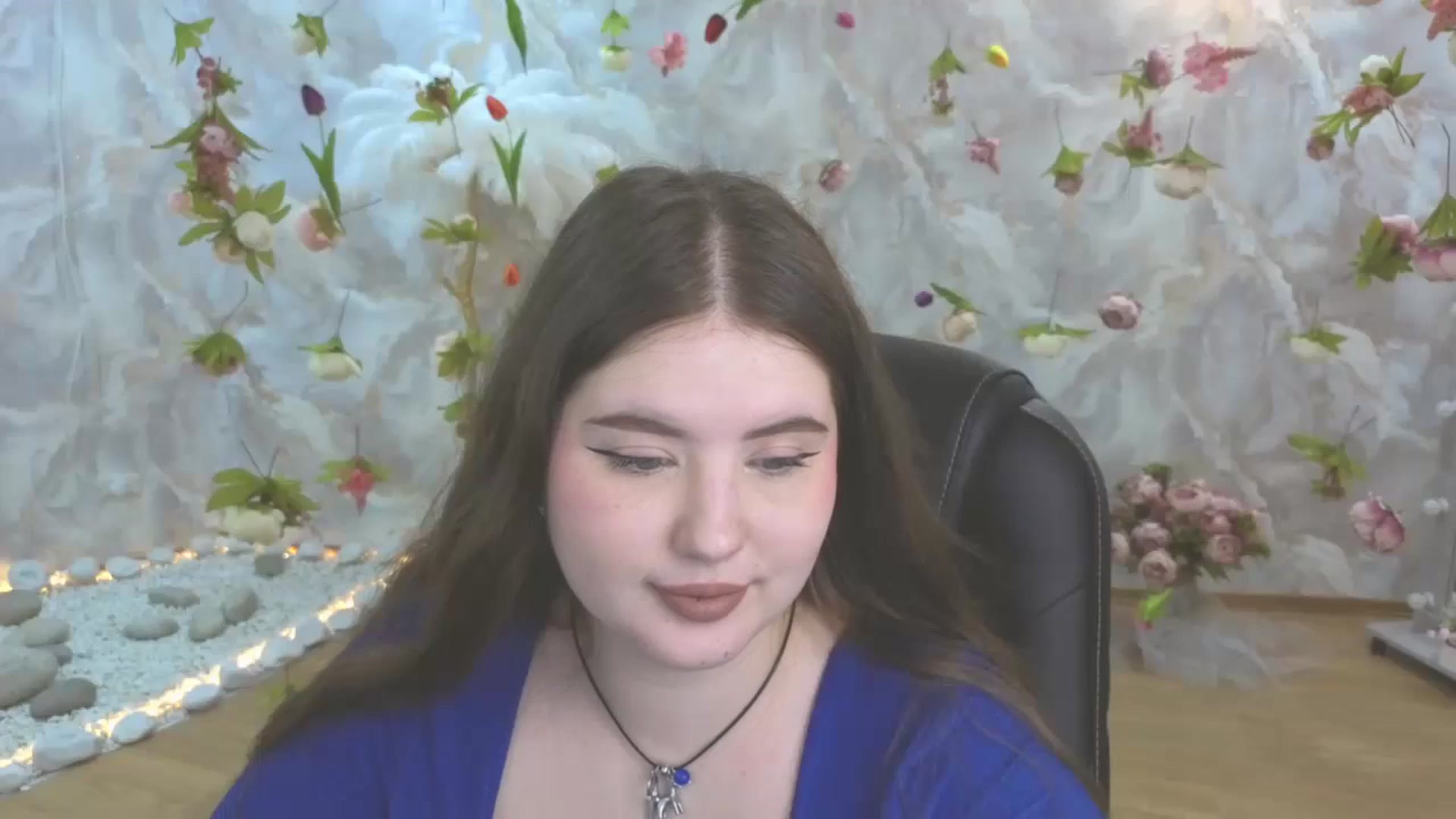 Gallery image thumbnail from EnigmaVeil's myfreecams stream on, 04/27/2026, 03:02 image 8 of 20