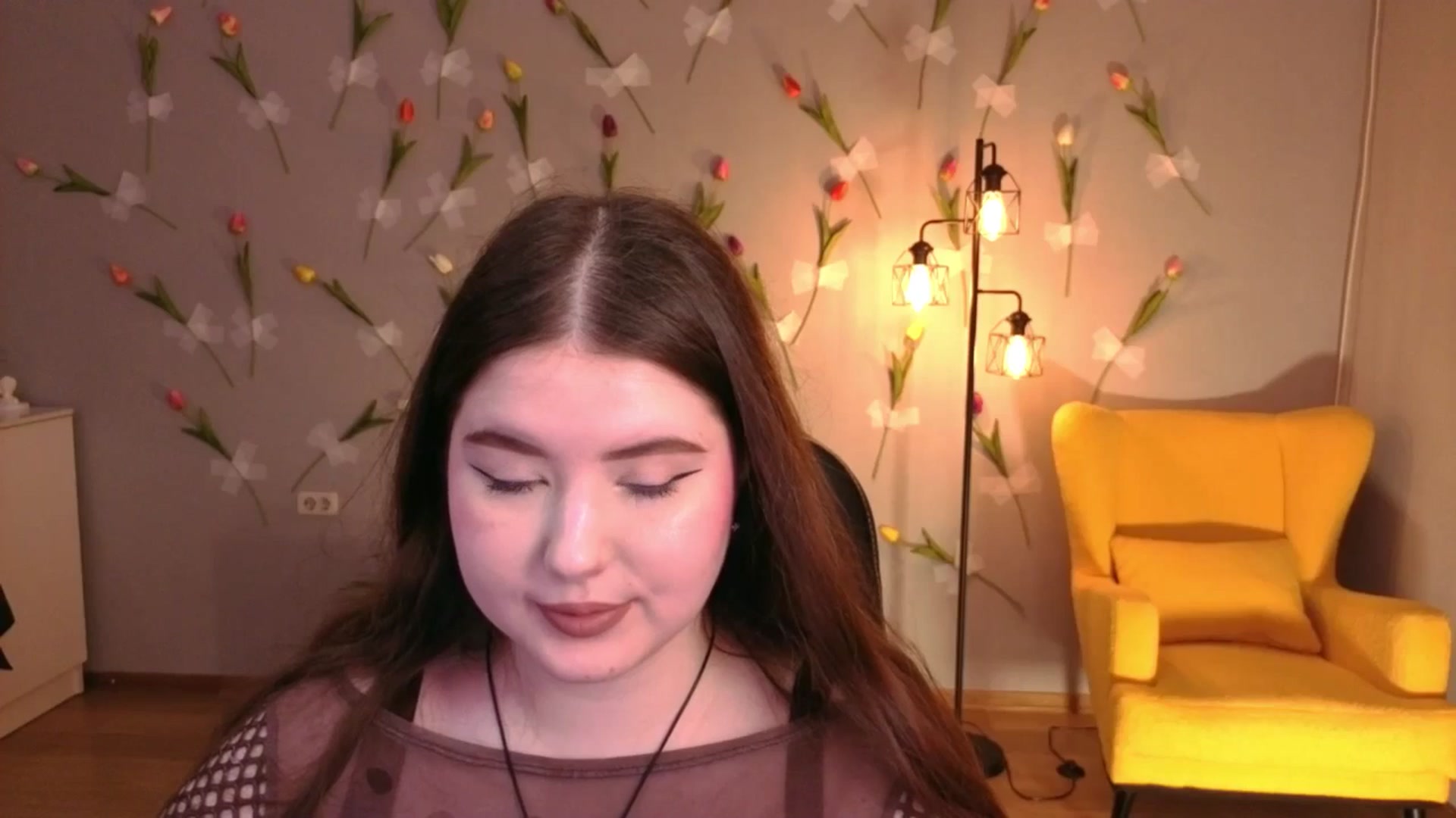 Gallery image thumbnail from EnigmaVeil's myfreecams stream on, 04/27/2026, 19:12 image 18 of 20