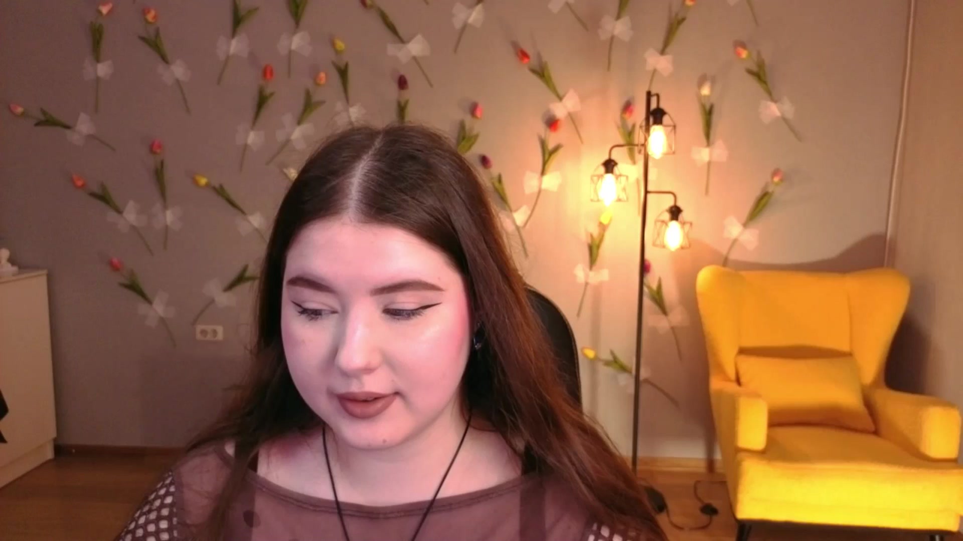 Gallery image thumbnail from EnigmaVeil's myfreecams stream on, 04/27/2026, 19:12 image 17 of 20