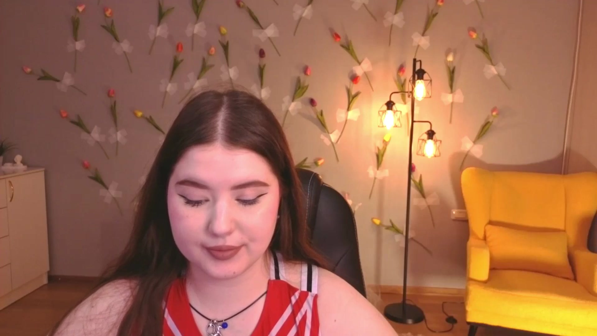 Gallery image thumbnail from EnigmaVeil's myfreecams stream on, 04/27/2026, 21:45 image 13 of 20