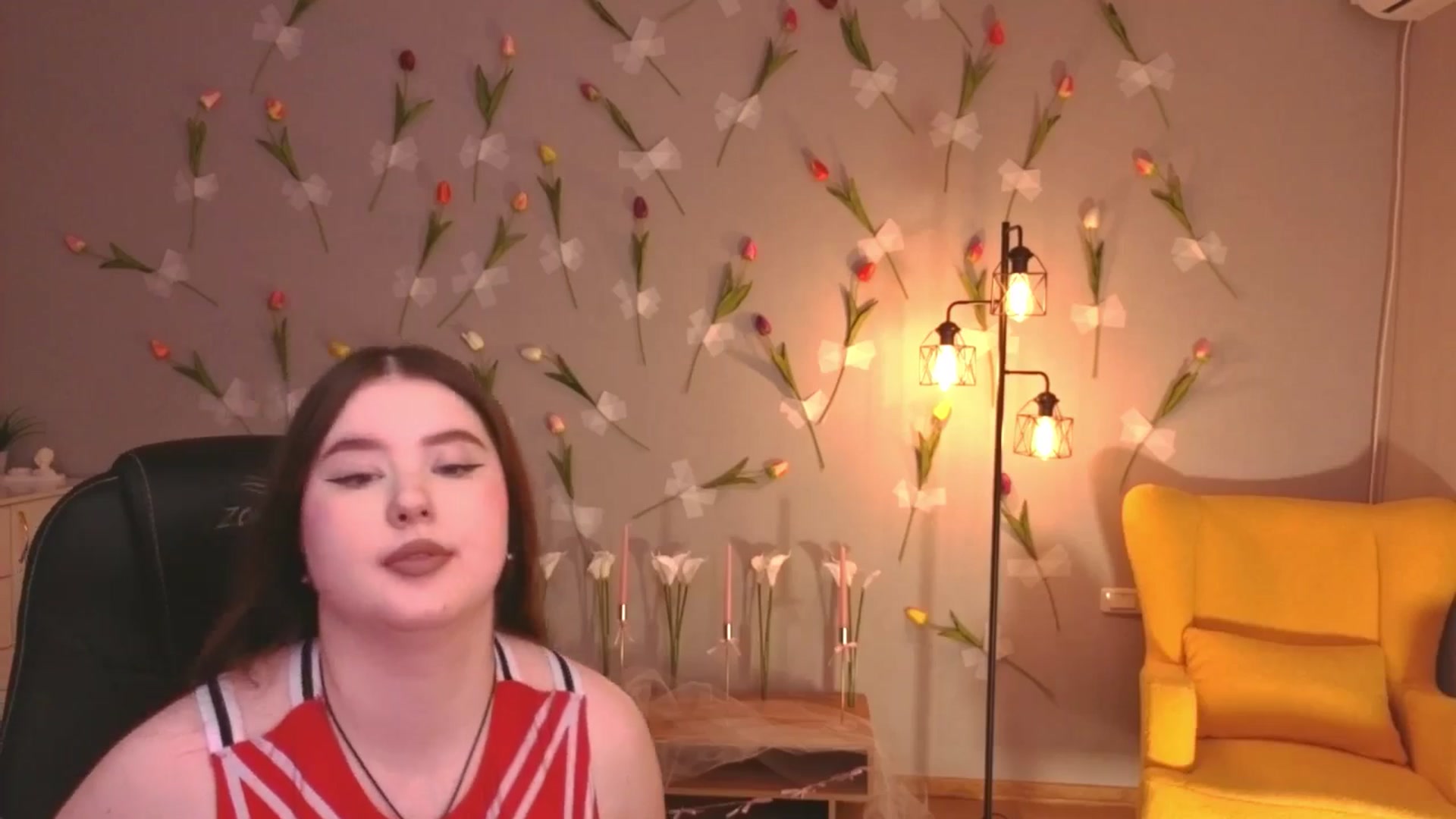 Gallery image thumbnail from EnigmaVeil's myfreecams stream on, 04/27/2026, 23:08 image 14 of 20