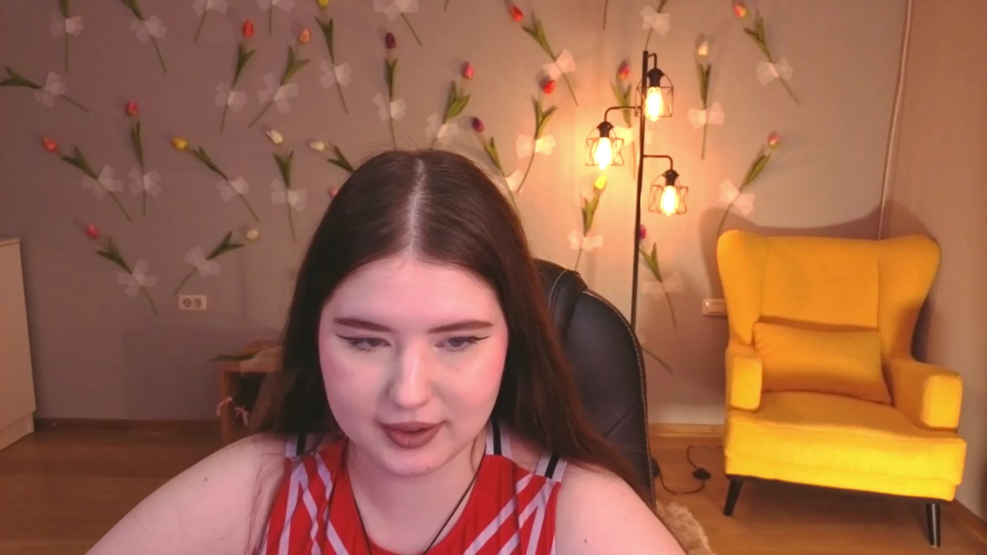 Gallery image thumbnail from EnigmaVeil's myfreecams stream on, 04/28/2026, 03:40 image 2 of 20