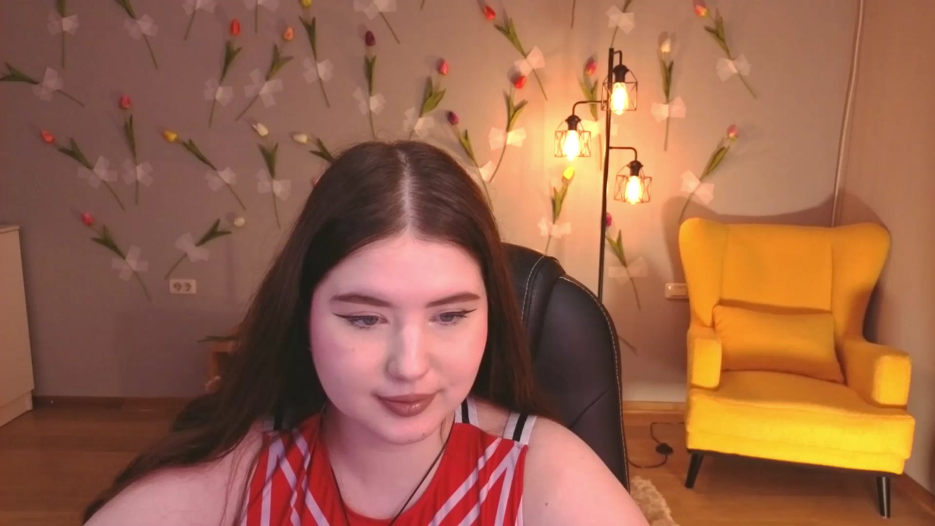Gallery image thumbnail from EnigmaVeil's myfreecams stream on, 04/28/2026, 03:40 image 3 of 20