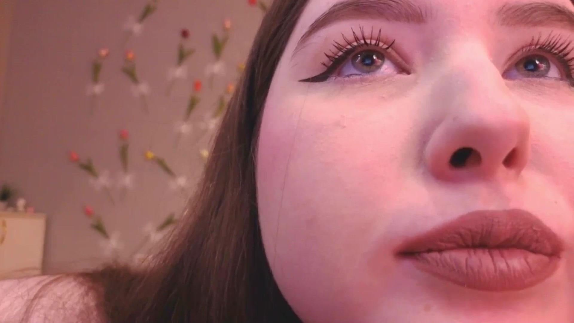 Gallery image thumbnail from EnigmaVeil's myfreecams stream on, 05/06/2026, 05:47 image 16 of 20