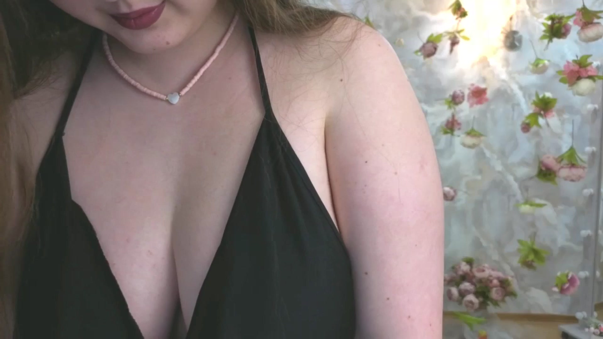 Gallery image thumbnail from EnigmaVeil's myfreecams stream on, 05/07/2026, 08:33 image 15 of 20