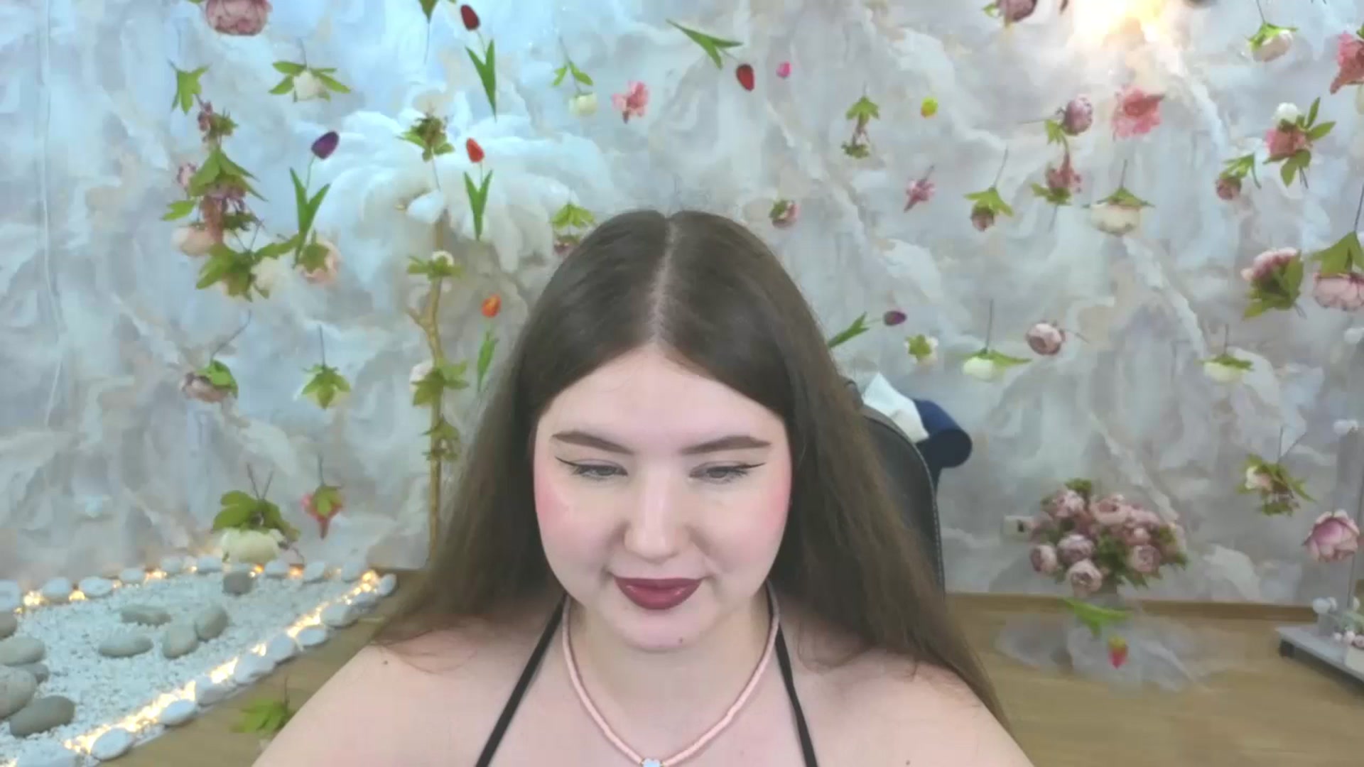 Gallery image thumbnail from EnigmaVeil's myfreecams stream on, 05/07/2026, 08:33 image 3 of 20
