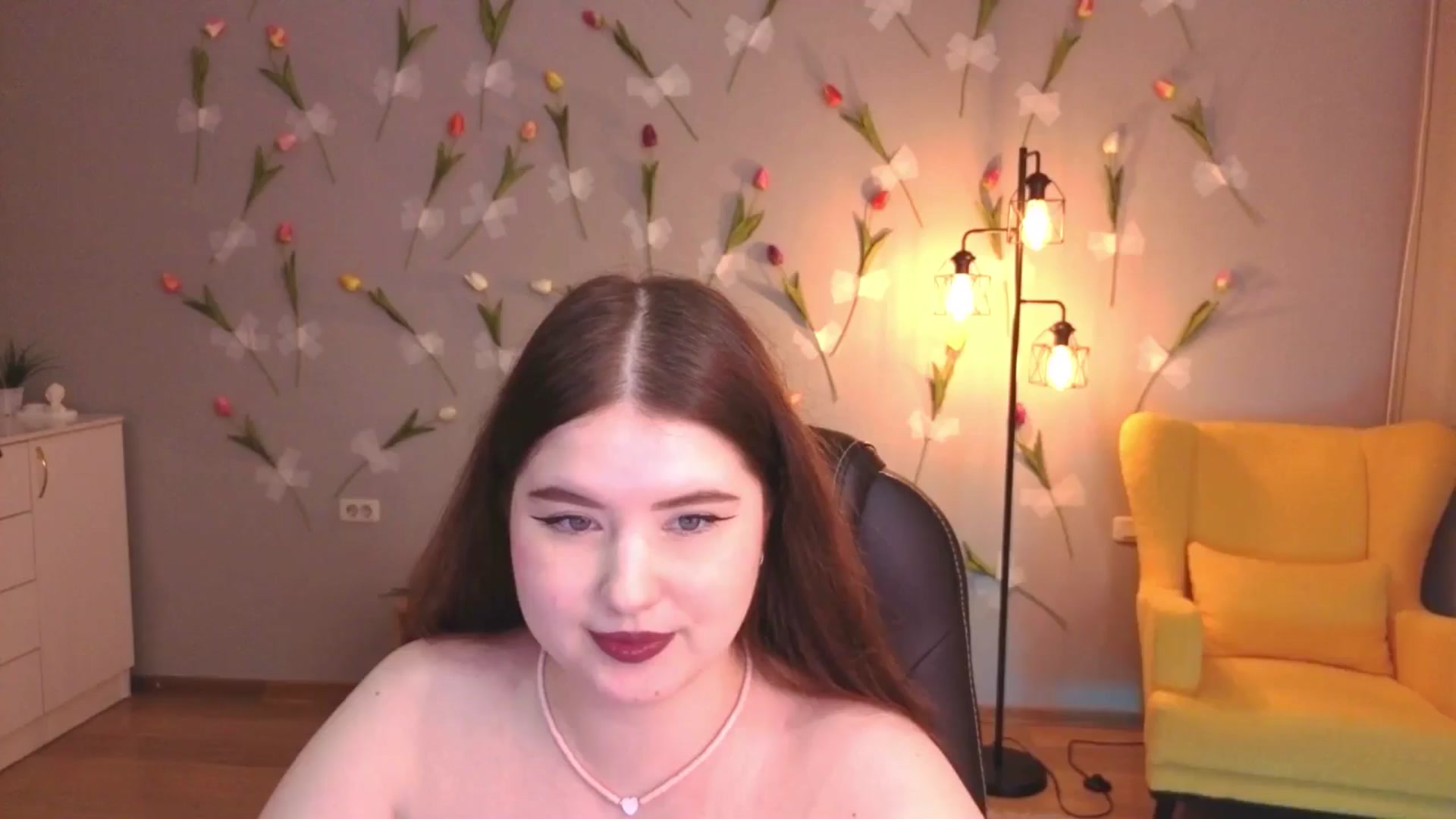 Gallery image thumbnail from EnigmaVeil's myfreecams stream on, 05/10/2026, 02:41 image 4 of 20