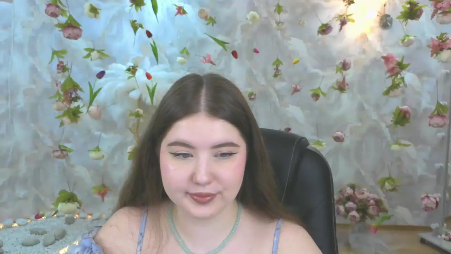 Gallery image thumbnail from EnigmaVeil's myfreecams stream on, 05/10/2026, 20:46 image 19 of 20