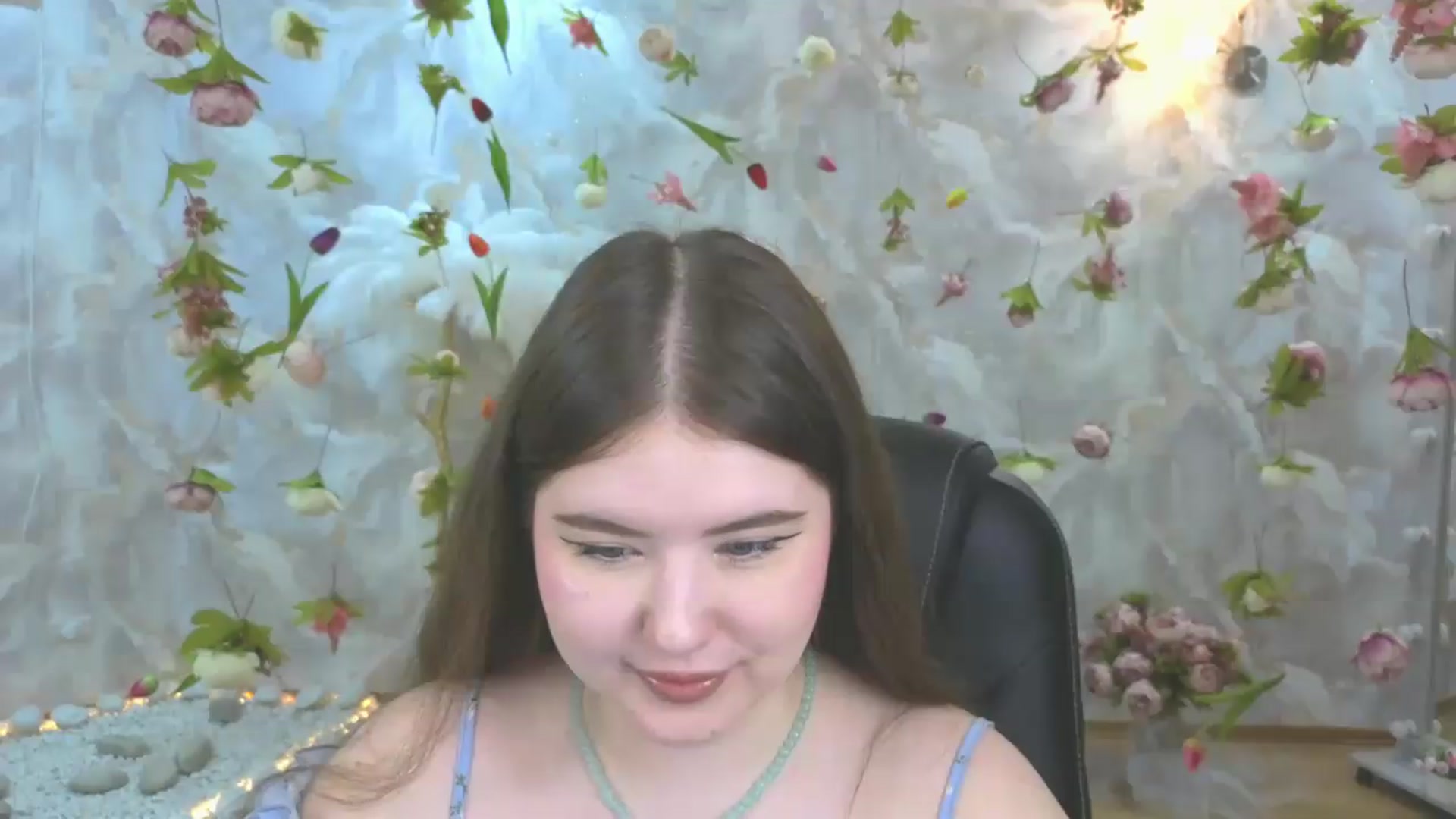 Gallery image thumbnail from EnigmaVeil's myfreecams stream on, 05/10/2026, 20:46 image 15 of 20