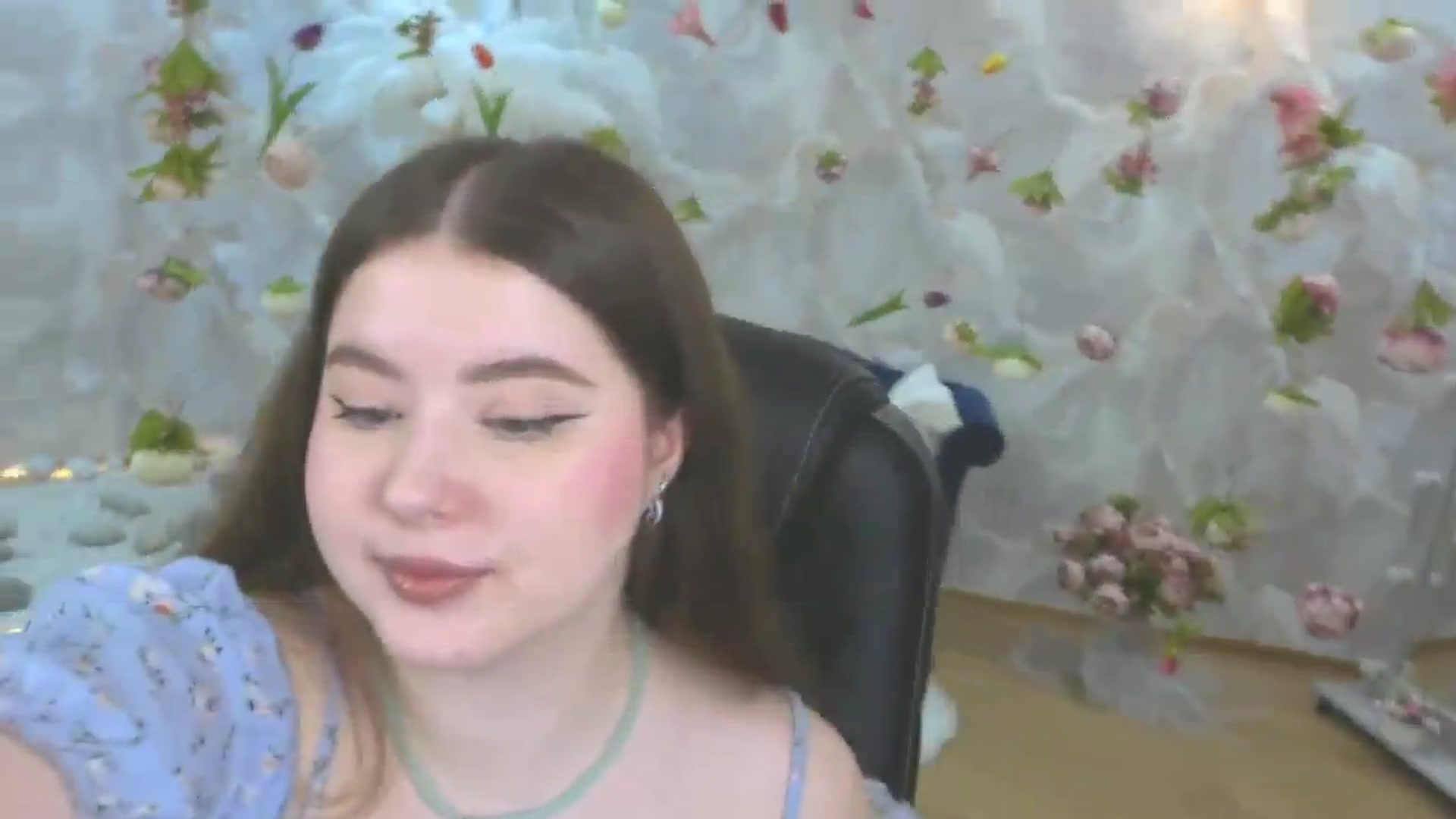 Gallery image thumbnail from EnigmaVeil's myfreecams stream on, 05/10/2026, 20:46 image 20 of 20
