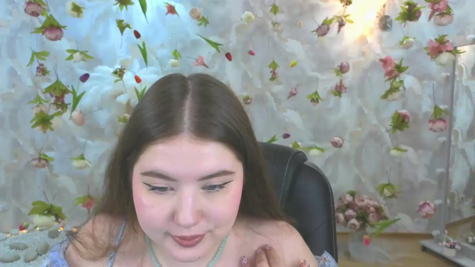 Gallery image thumbnail from EnigmaVeil's myfreecams stream on, 05/10/2026, 23:15 image 14 of 20