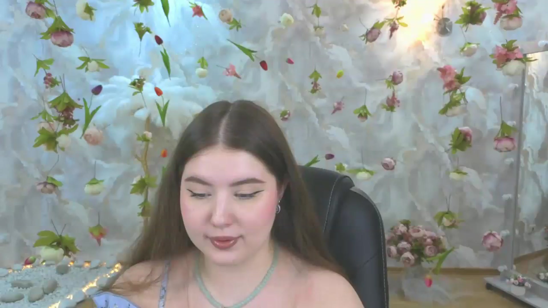 Gallery image thumbnail from EnigmaVeil's myfreecams stream on, 05/10/2026, 23:15 image 8 of 20