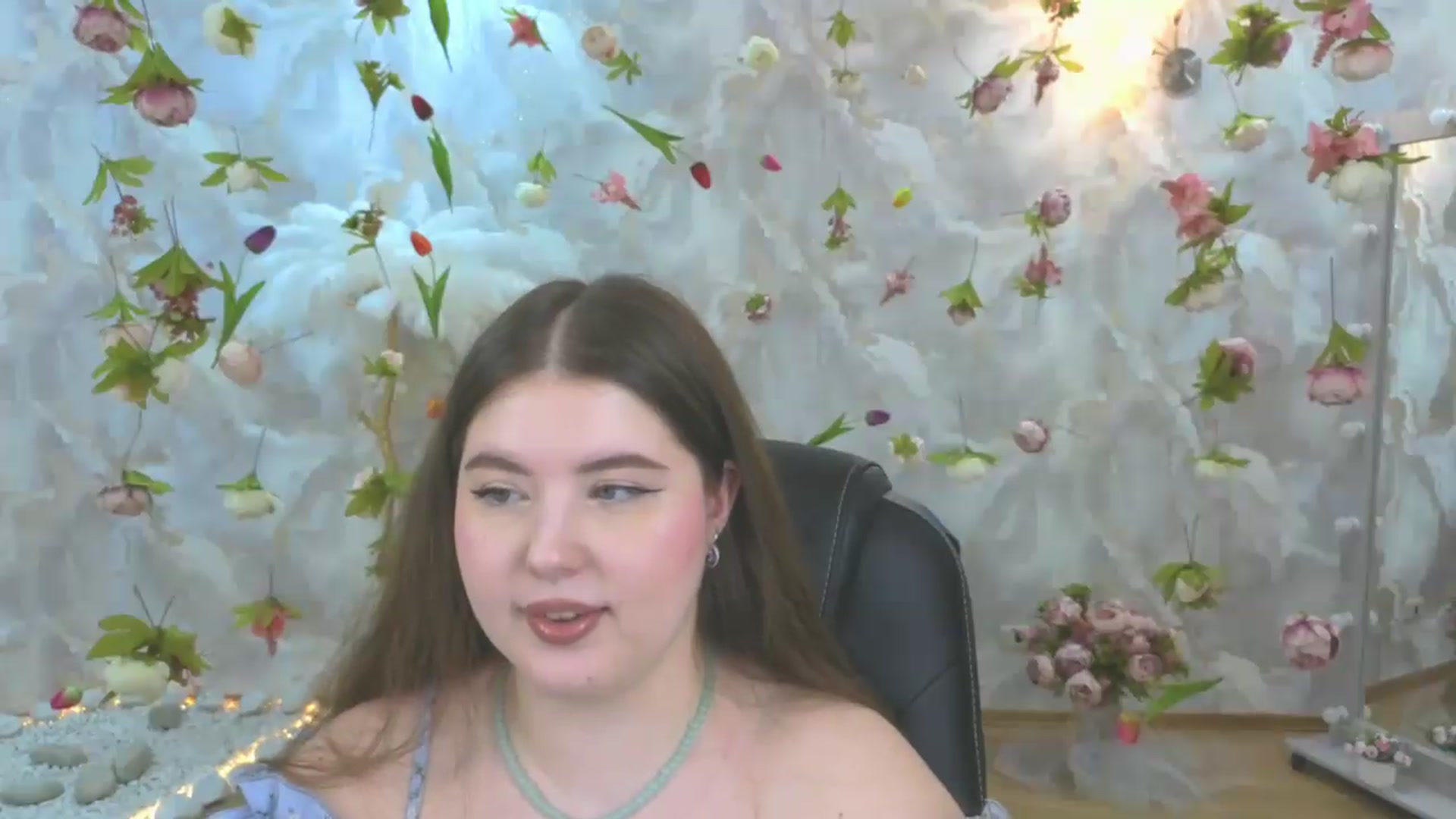 Gallery image thumbnail from EnigmaVeil's myfreecams stream on, 05/10/2026, 23:15 image 5 of 20