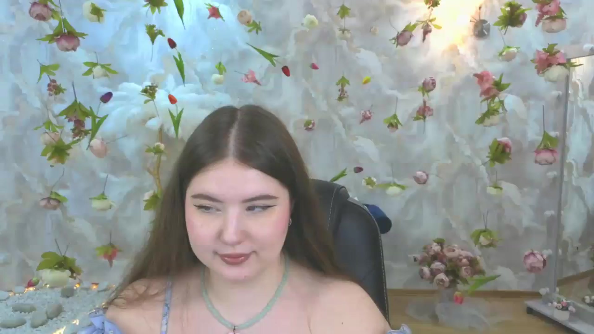 Gallery image thumbnail from EnigmaVeil's myfreecams stream on, 05/10/2026, 23:15 image 1 of 20