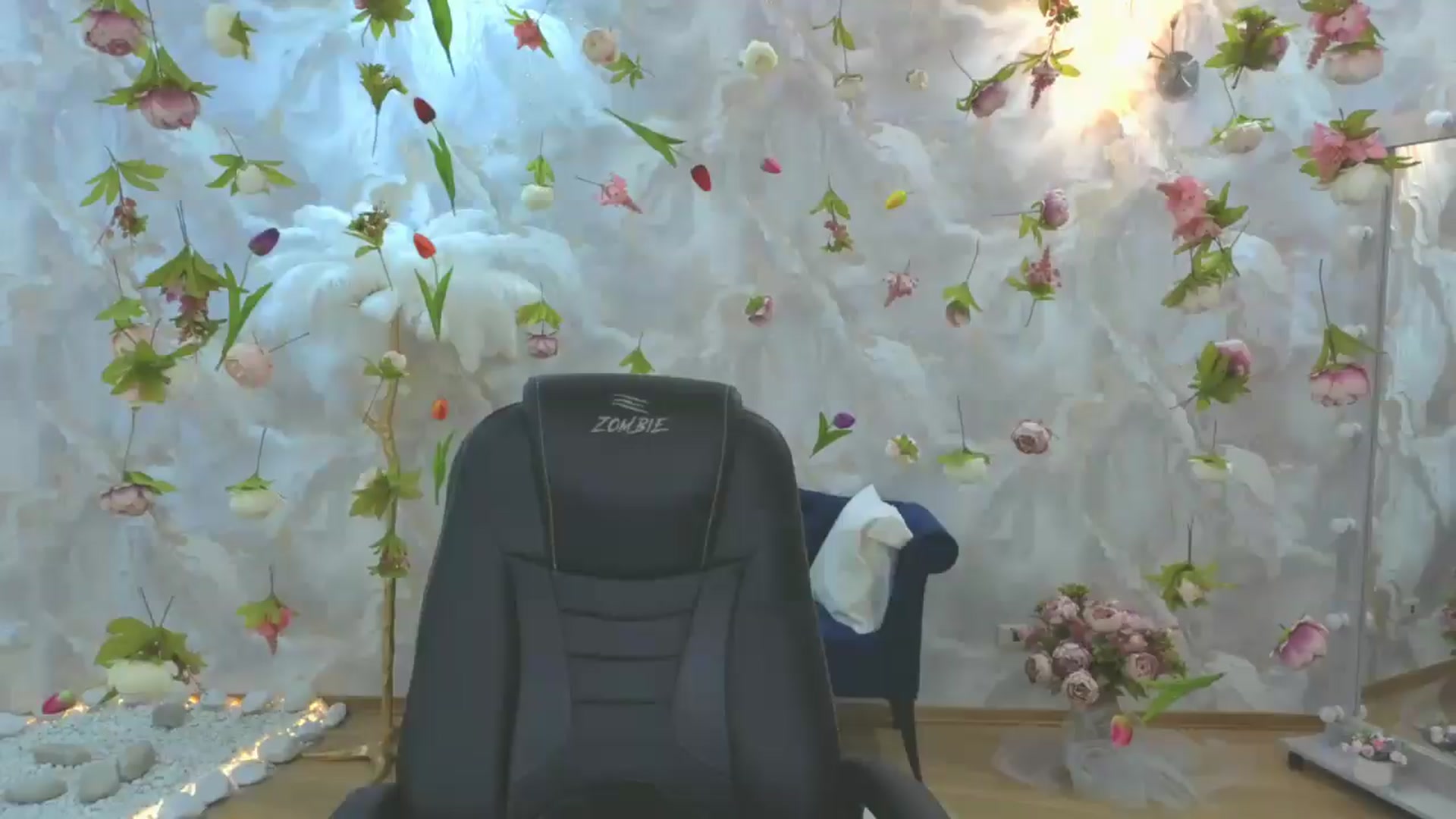 Gallery image thumbnail from EnigmaVeil's myfreecams stream on, 05/10/2026, 23:15 image 19 of 20