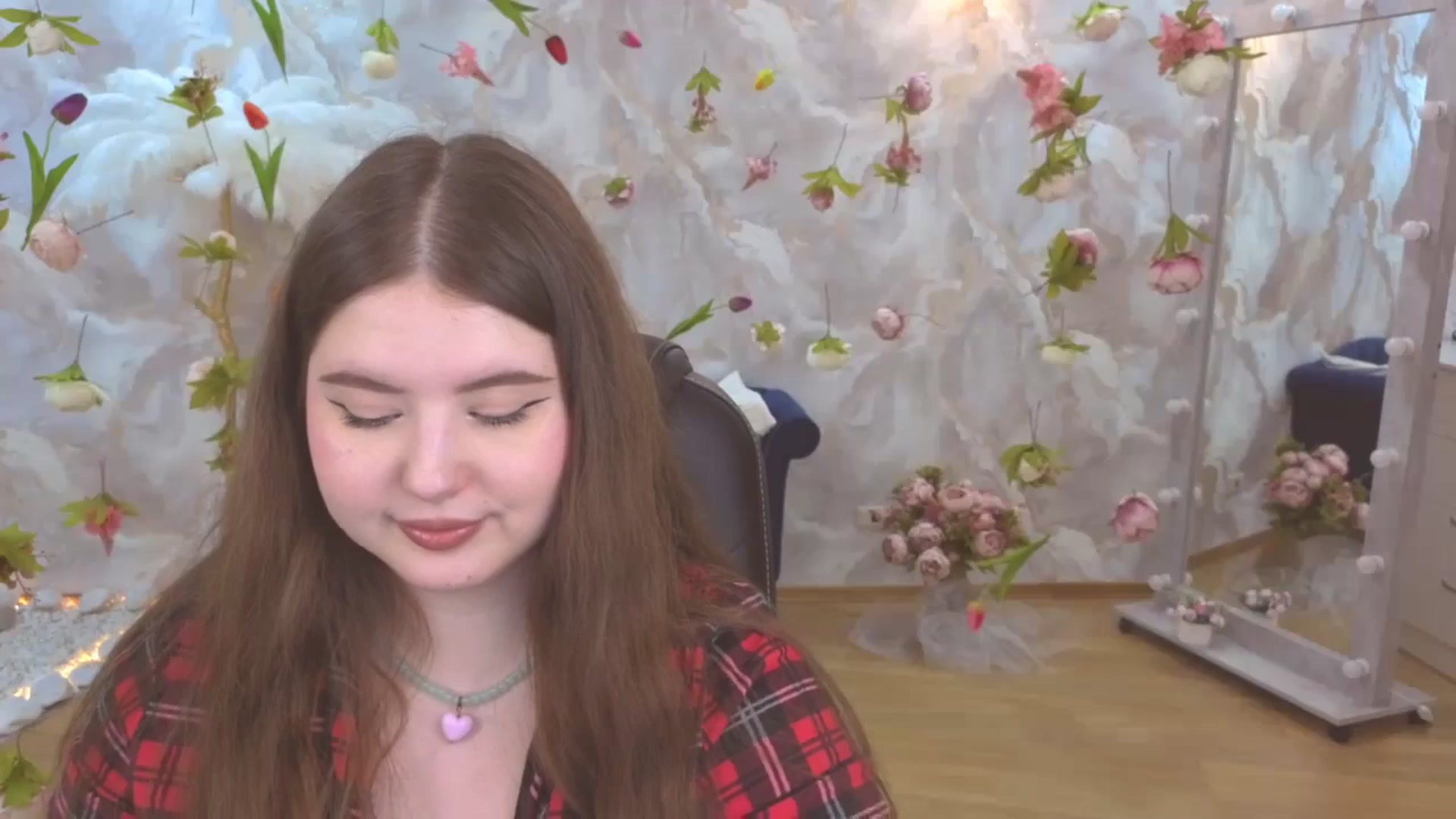 Gallery image thumbnail from EnigmaVeil's myfreecams stream on, 05/10/2026, 23:46 image 19 of 20