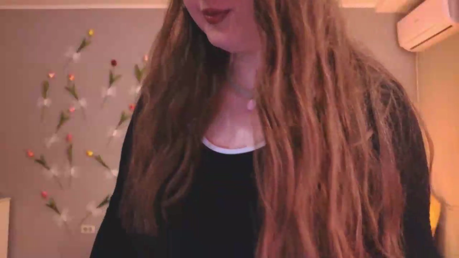 Gallery image thumbnail from EnigmaVeil's myfreecams stream on, 05/11/2026, 19:35 image 6 of 20