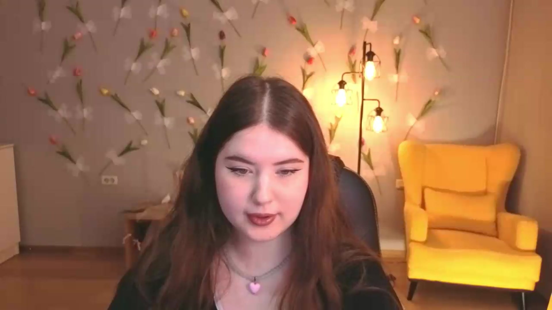 Gallery image thumbnail from EnigmaVeil's myfreecams stream on, 05/11/2026, 21:47 image 12 of 20