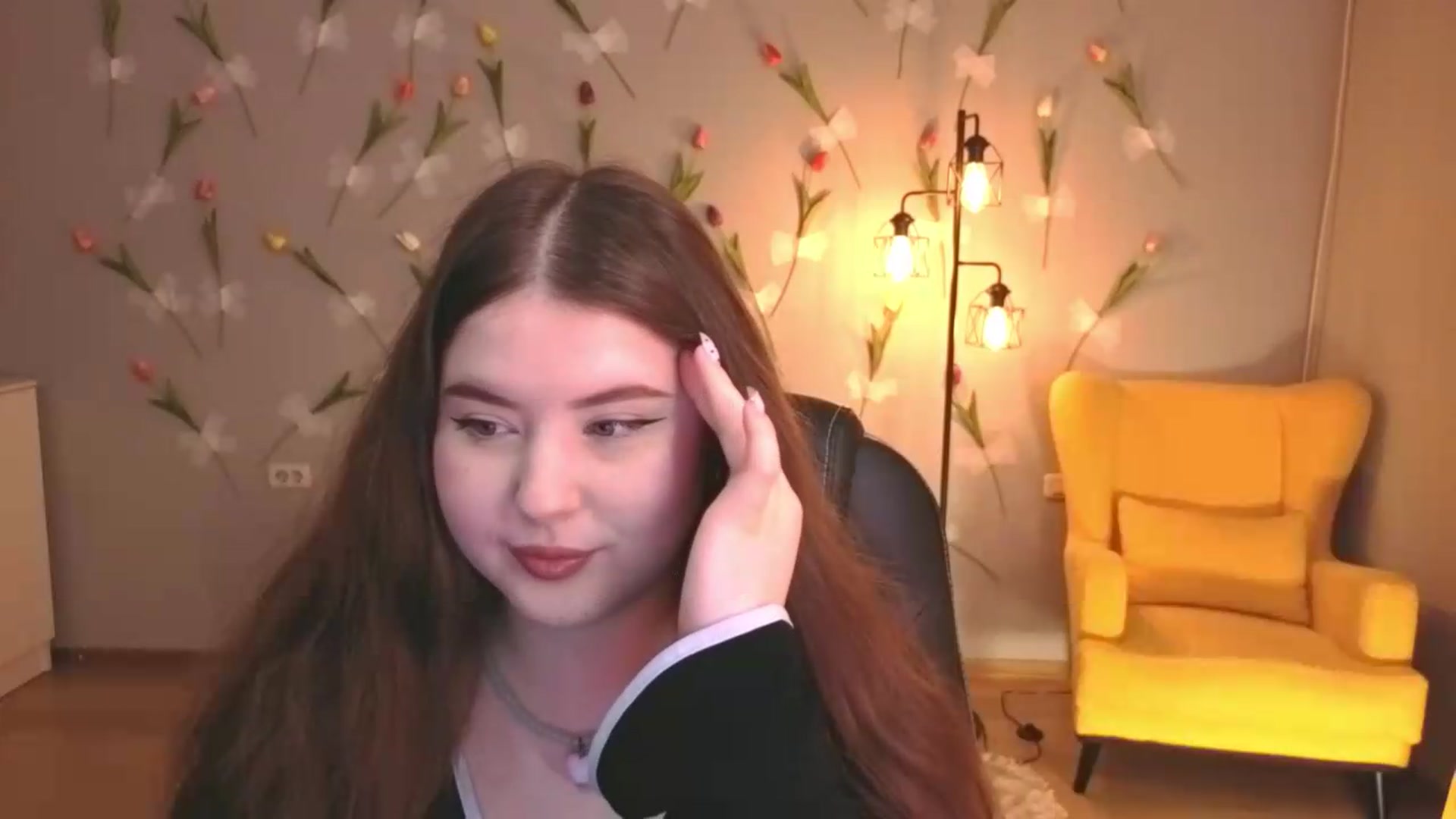 Gallery image thumbnail from EnigmaVeil's myfreecams stream on, 05/11/2026, 21:47 image 17 of 20