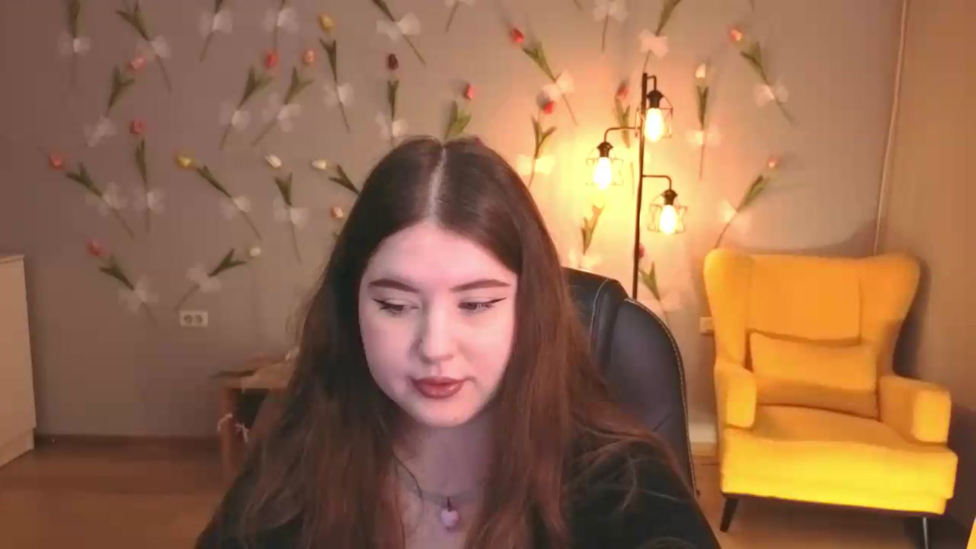 Gallery image thumbnail from EnigmaVeil's myfreecams stream on, 05/11/2026, 21:47 image 15 of 20