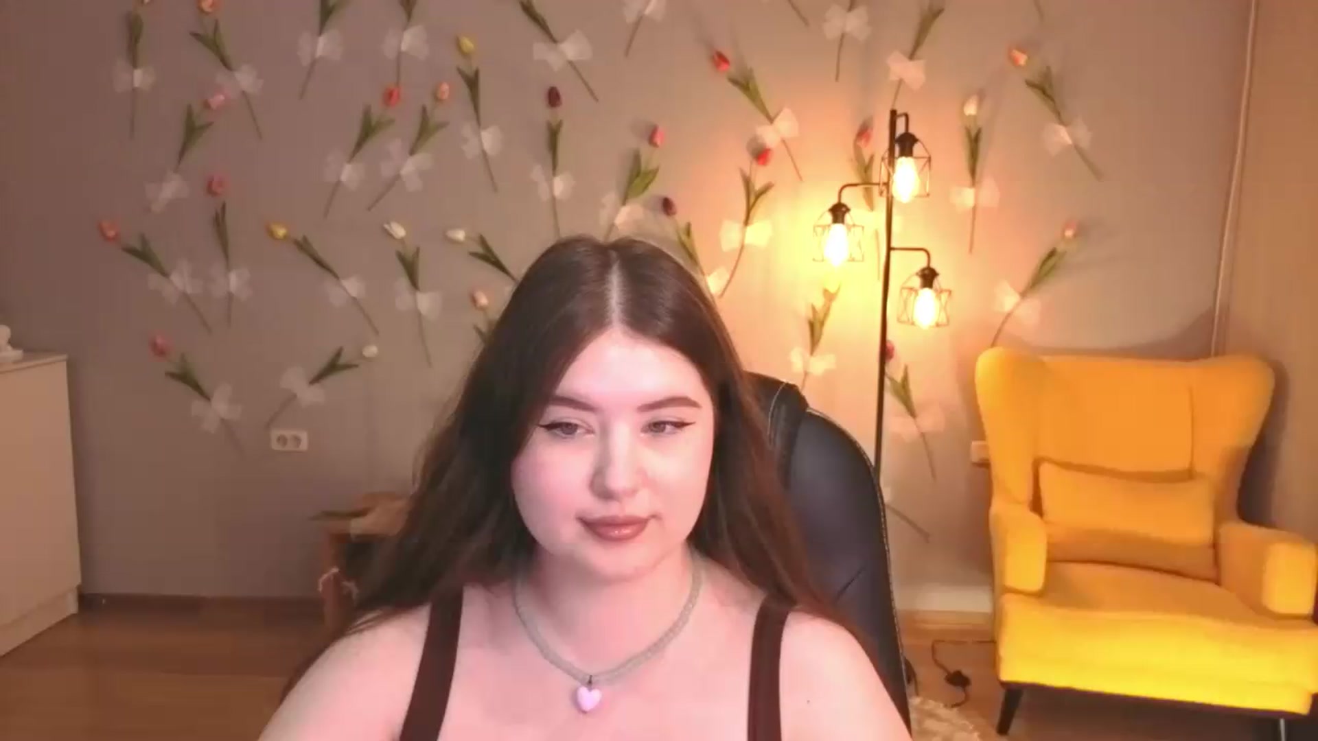 Gallery image thumbnail from EnigmaVeil's myfreecams stream on, 05/11/2026, 23:15 image 14 of 20