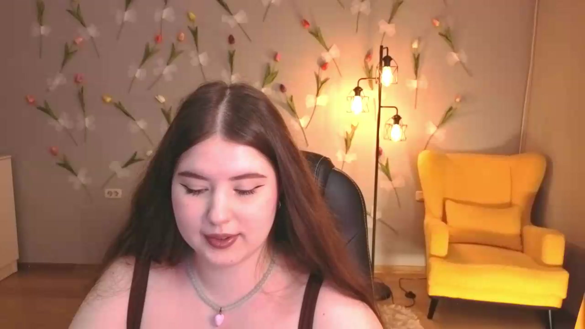 Gallery image thumbnail from EnigmaVeil's myfreecams stream on, 05/12/2026, 24:43 image 20 of 20