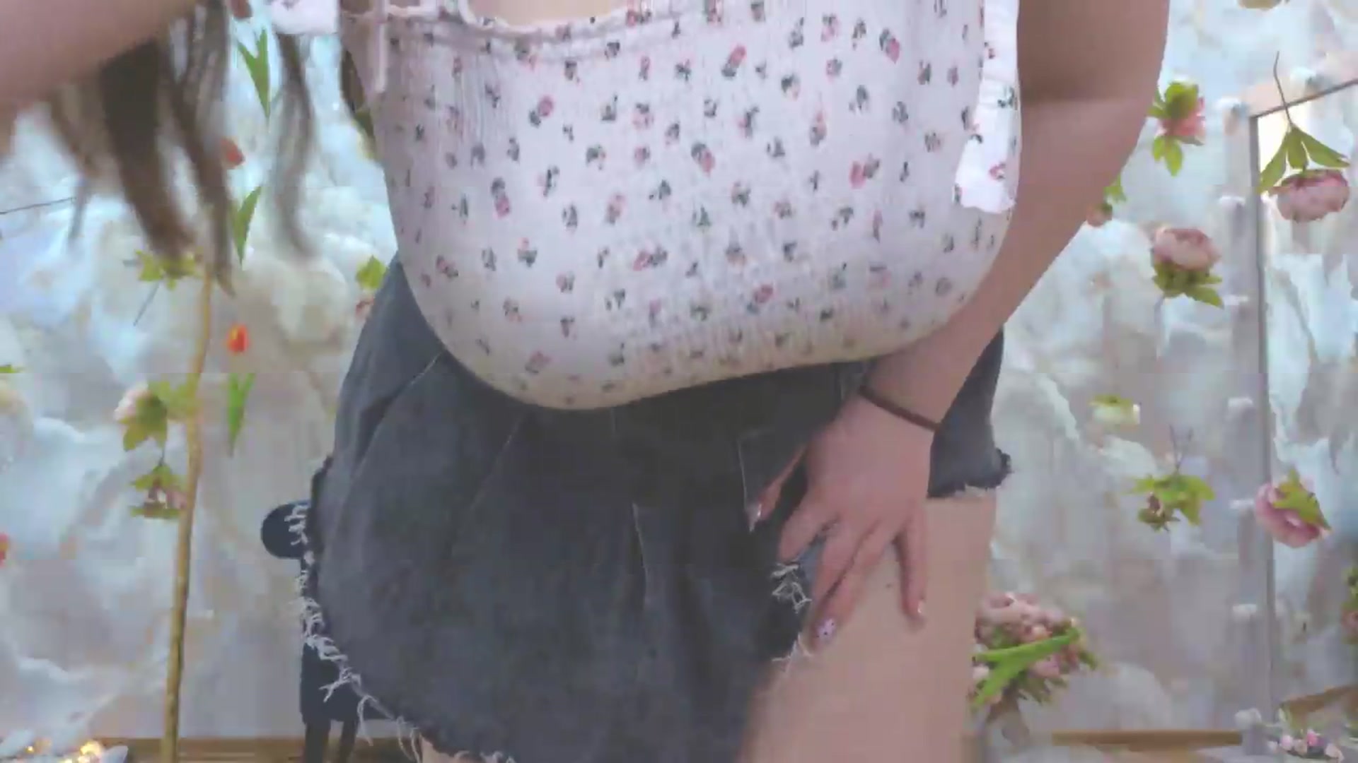 Gallery image thumbnail from EnigmaVeil's myfreecams stream on, 05/13/2026, 05:25 image 5 of 20