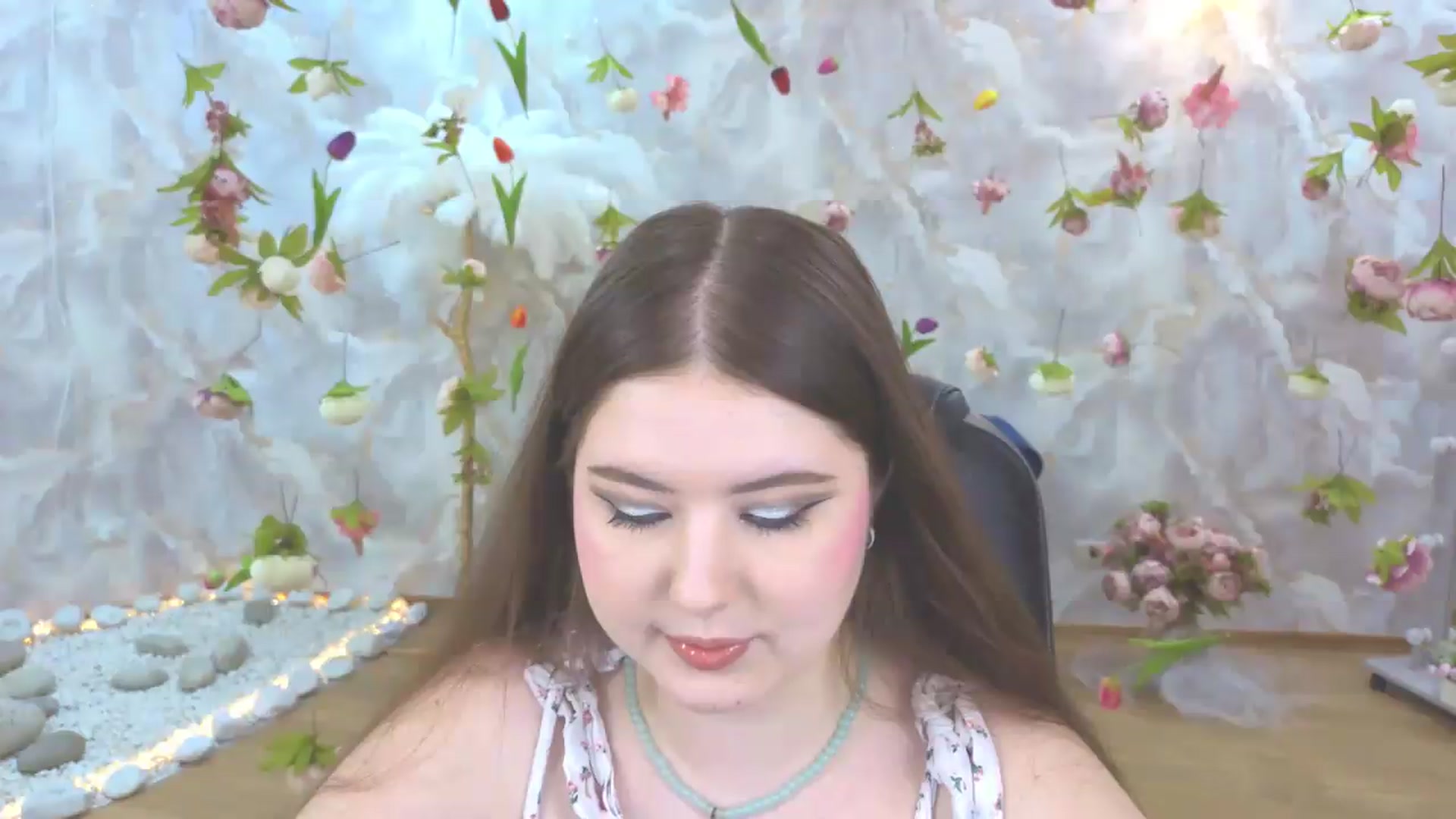 Gallery image thumbnail from EnigmaVeil's myfreecams stream on, 05/13/2026, 07:47 image 4 of 20