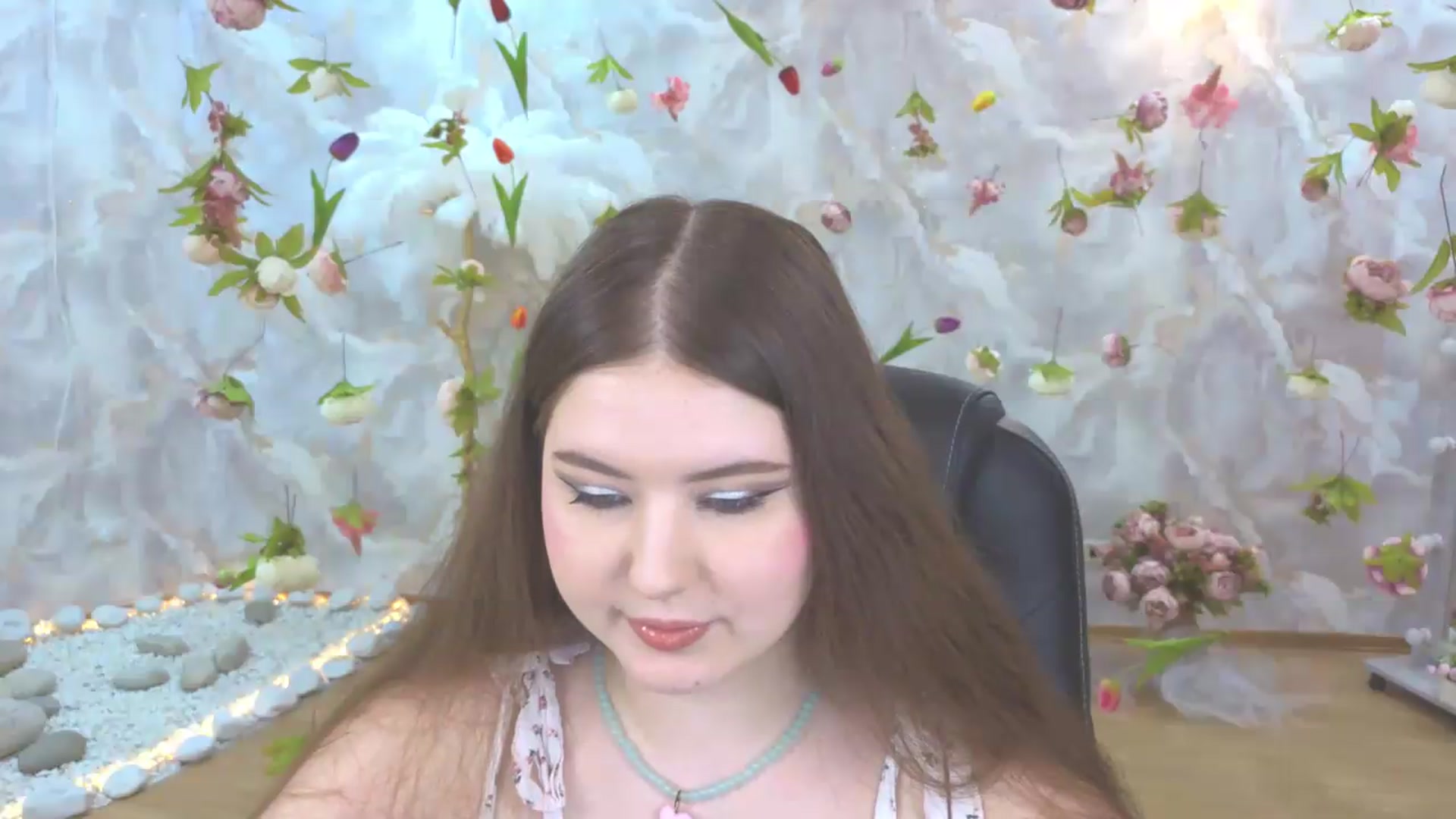 Gallery image thumbnail from EnigmaVeil's myfreecams stream on, 05/13/2026, 07:47 image 10 of 20