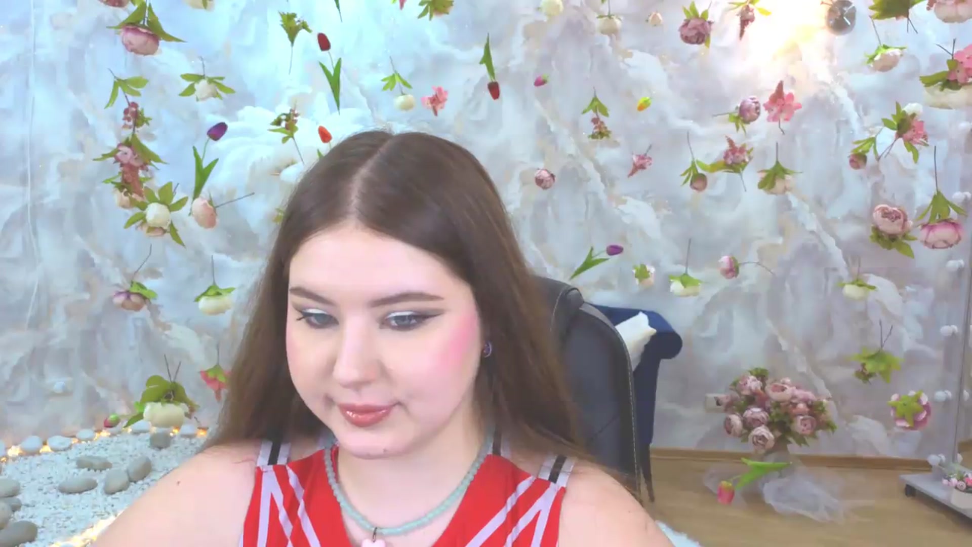 Gallery image thumbnail from EnigmaVeil's myfreecams stream on, 05/13/2026, 09:43 image 17 of 20