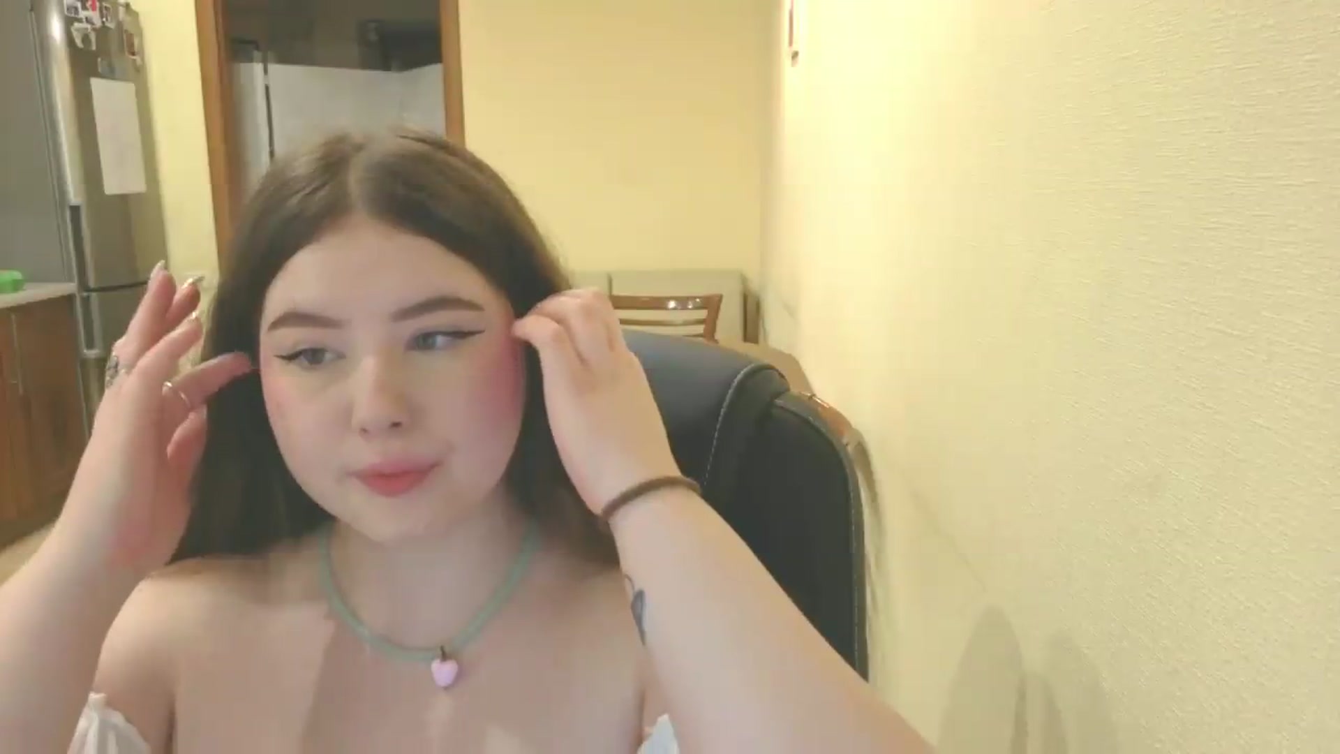 Gallery image thumbnail from EnigmaVeil's myfreecams stream on, 05/14/2026, 04:48 image 4 of 20