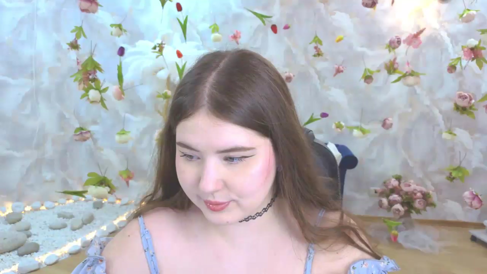 Gallery image thumbnail from EnigmaVeil's myfreecams stream on, 05/17/2026, 21:48 image 19 of 20