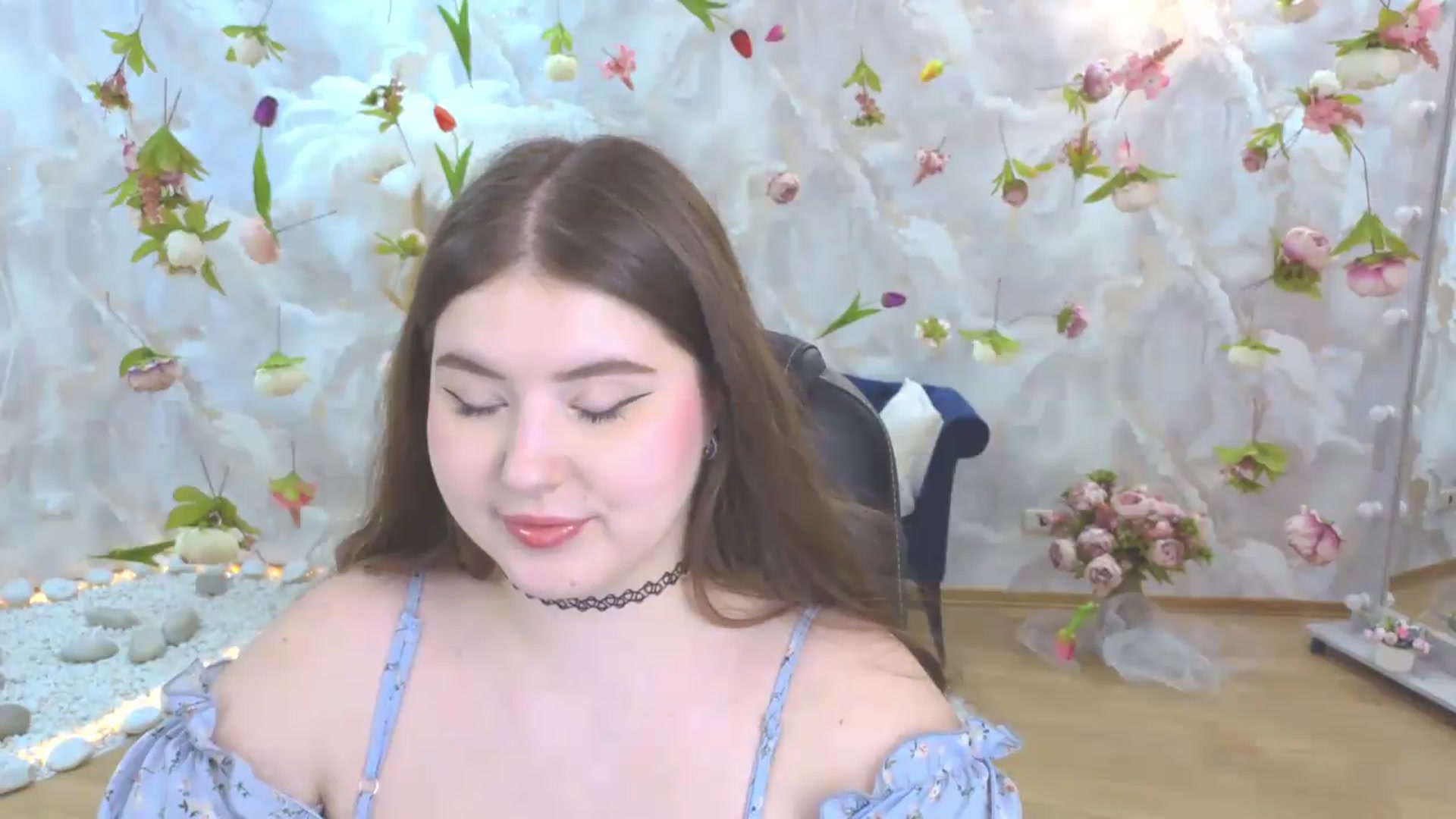 Gallery image thumbnail from EnigmaVeil's myfreecams stream on, 05/17/2026, 21:48 image 5 of 20