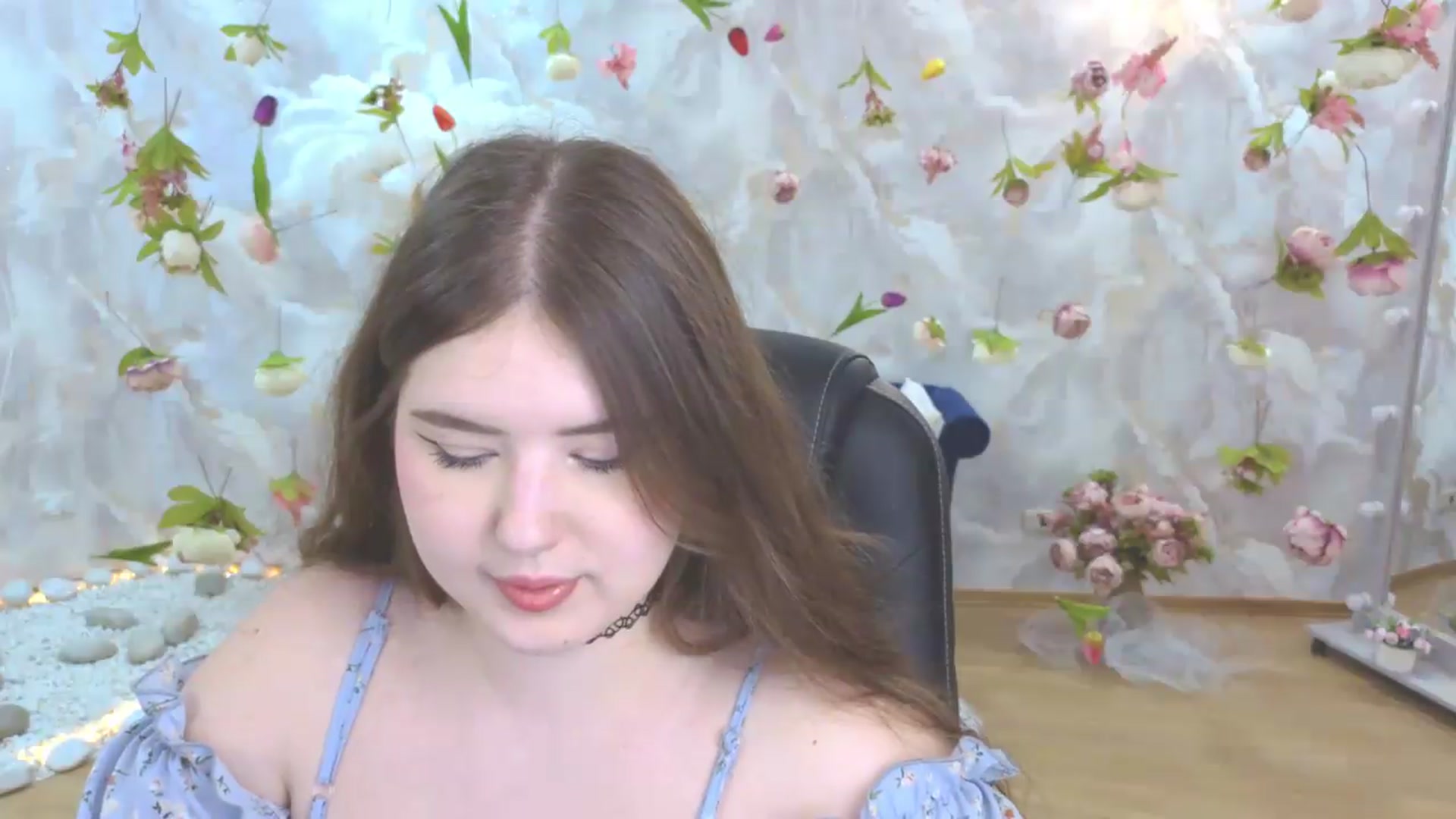 Gallery image thumbnail from EnigmaVeil's myfreecams stream on, 05/17/2026, 21:48 image 8 of 20