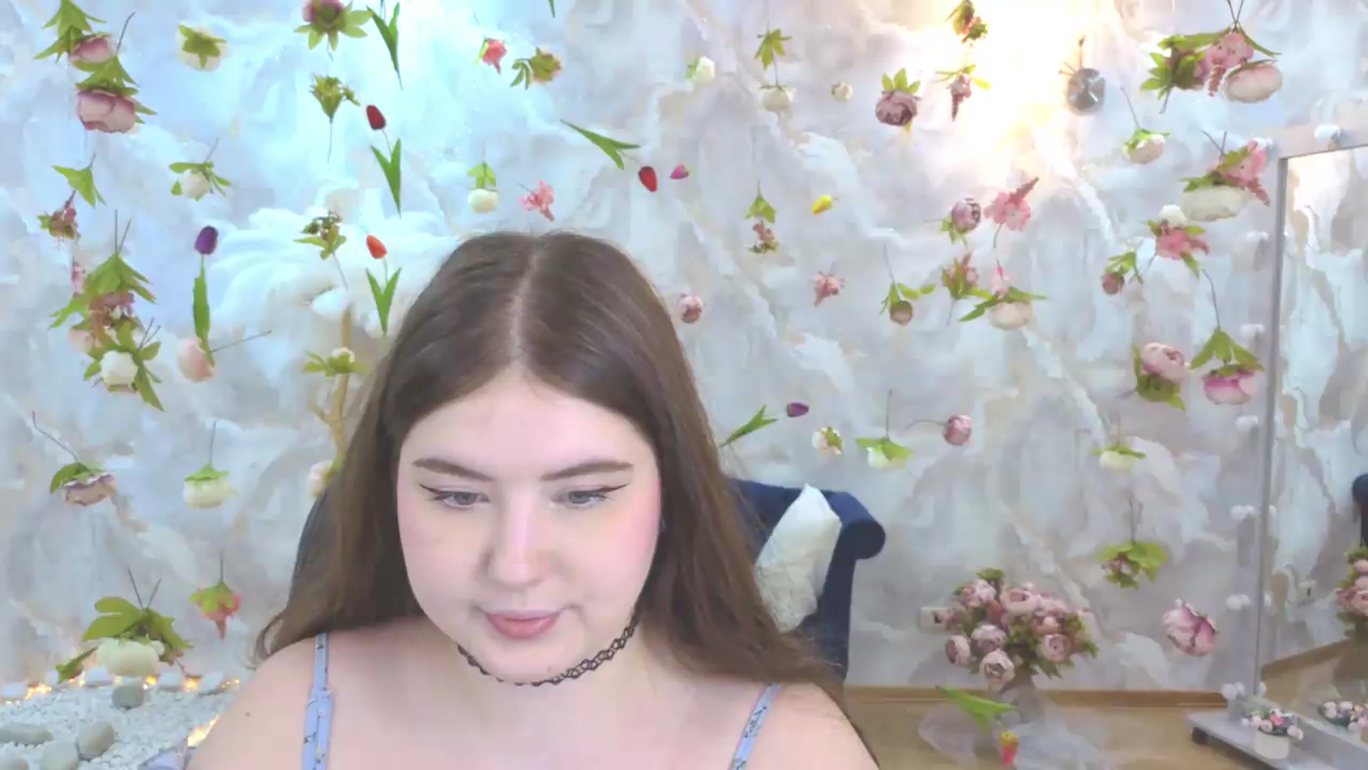 Gallery image thumbnail from EnigmaVeil's myfreecams stream on, 05/17/2026, 22:30 image 19 of 20