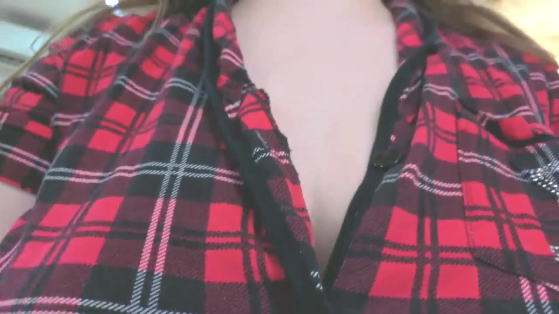 Gallery image thumbnail from EnigmaVeil's myfreecams stream on, 05/18/2026, 02:07 image 16 of 20