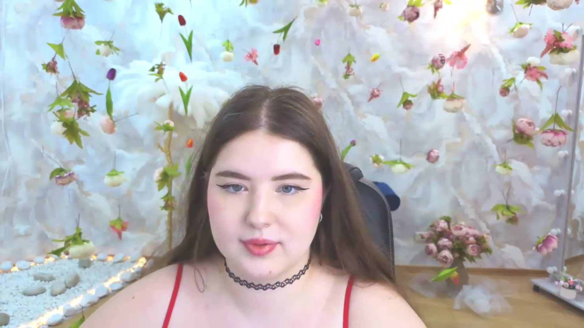 Gallery image thumbnail from EnigmaVeil's myfreecams stream on, 05/18/2026, 23:47 image 16 of 20