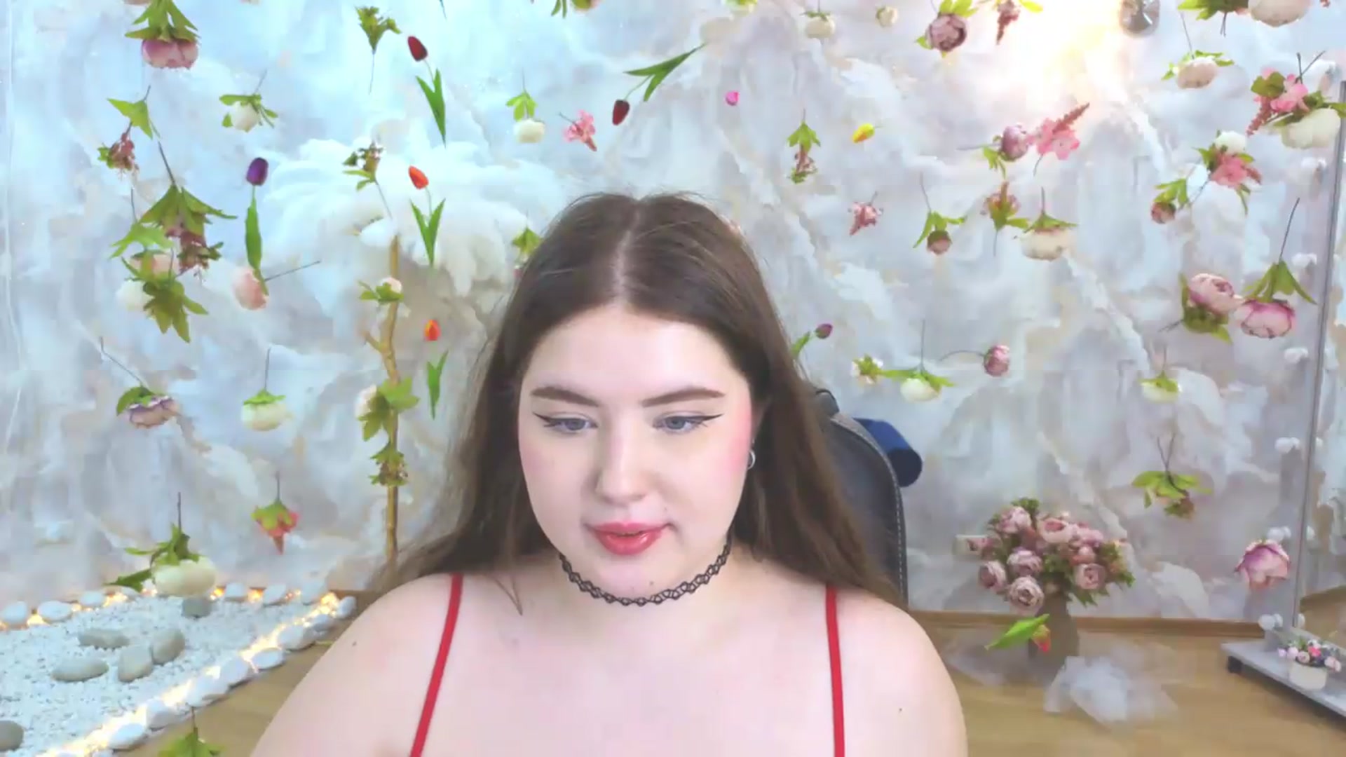 Gallery image thumbnail from EnigmaVeil's myfreecams stream on, 05/18/2026, 23:47 image 11 of 20