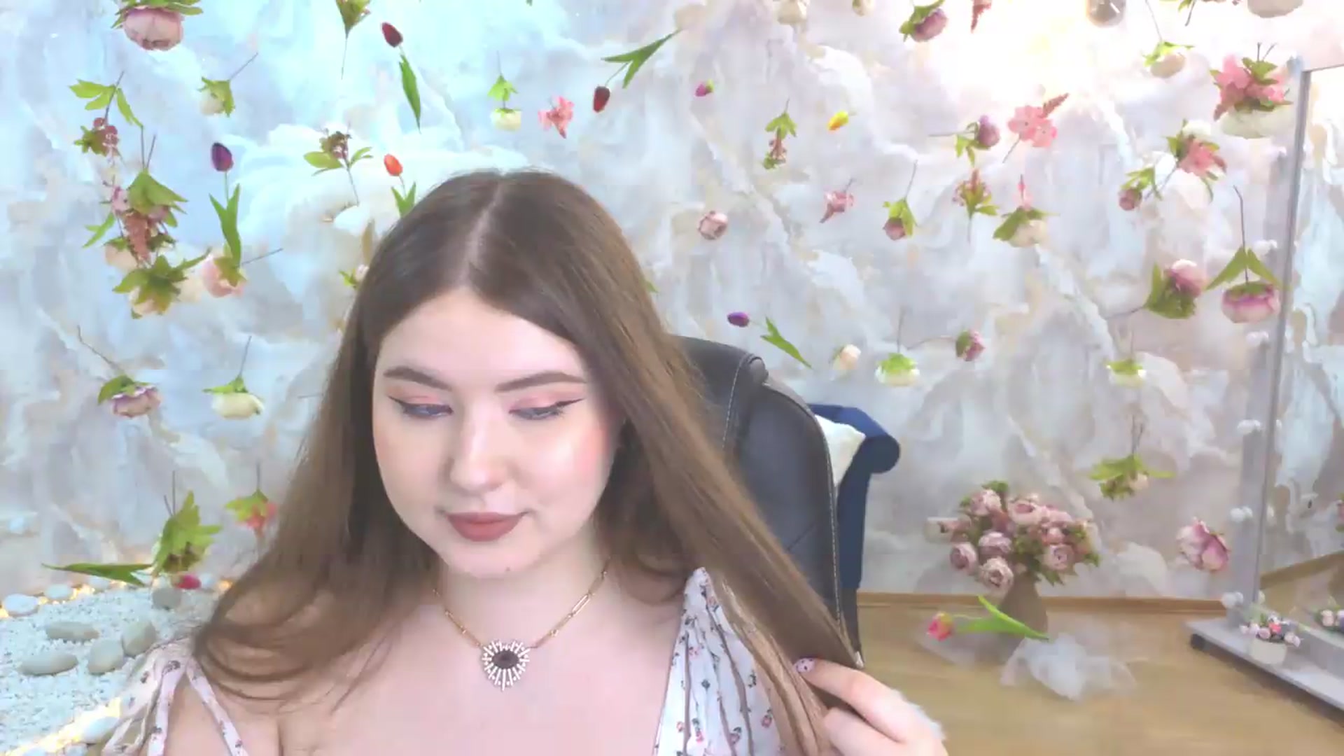 Gallery image thumbnail from EnigmaVeil's myfreecams stream on, 05/20/2026, 07:47 image 10 of 20