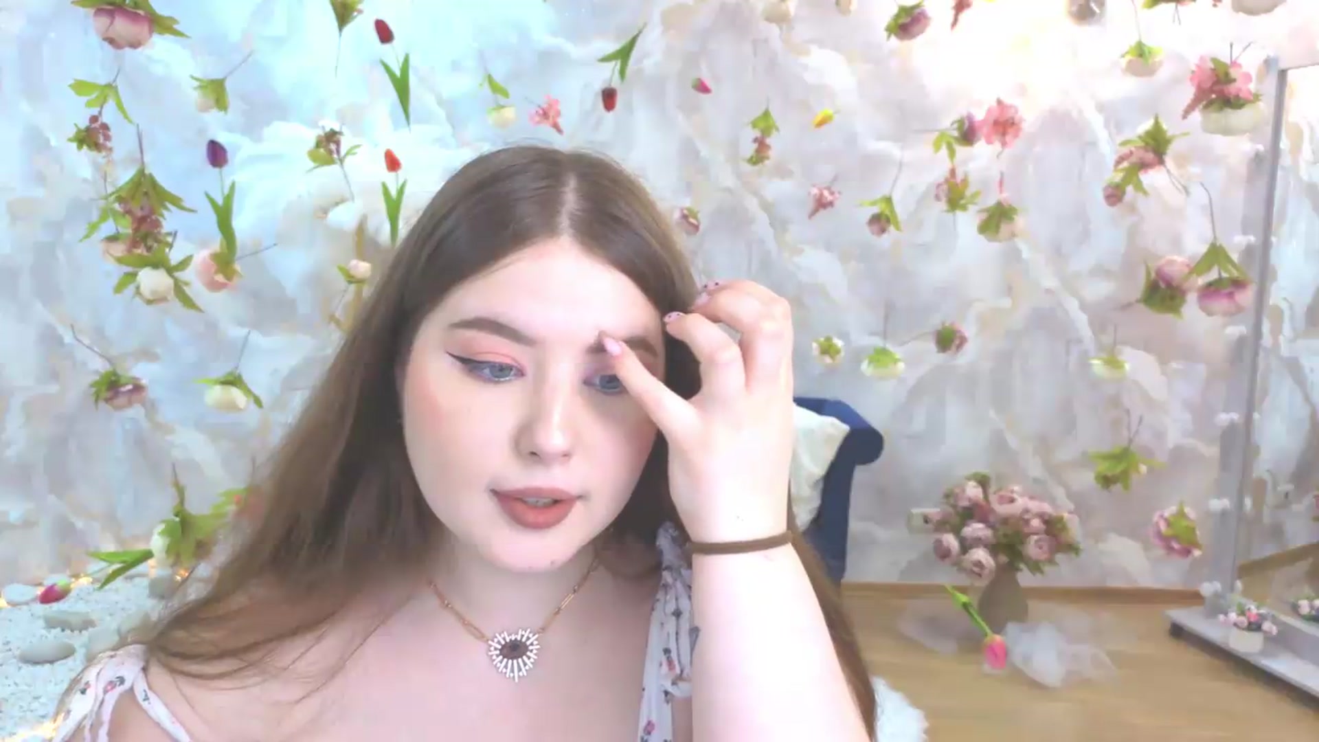 Gallery image thumbnail from EnigmaVeil's myfreecams stream on, 05/20/2026, 07:47 image 5 of 20