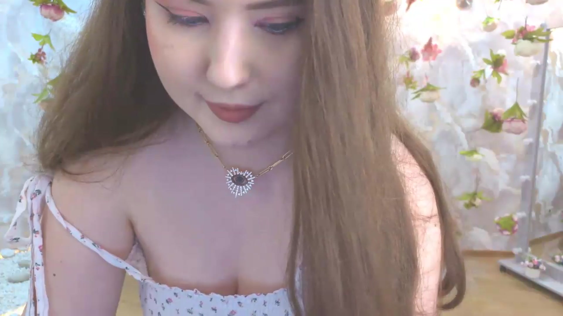 Gallery image thumbnail from EnigmaVeil's myfreecams stream on, 05/20/2026, 07:47 image 12 of 20