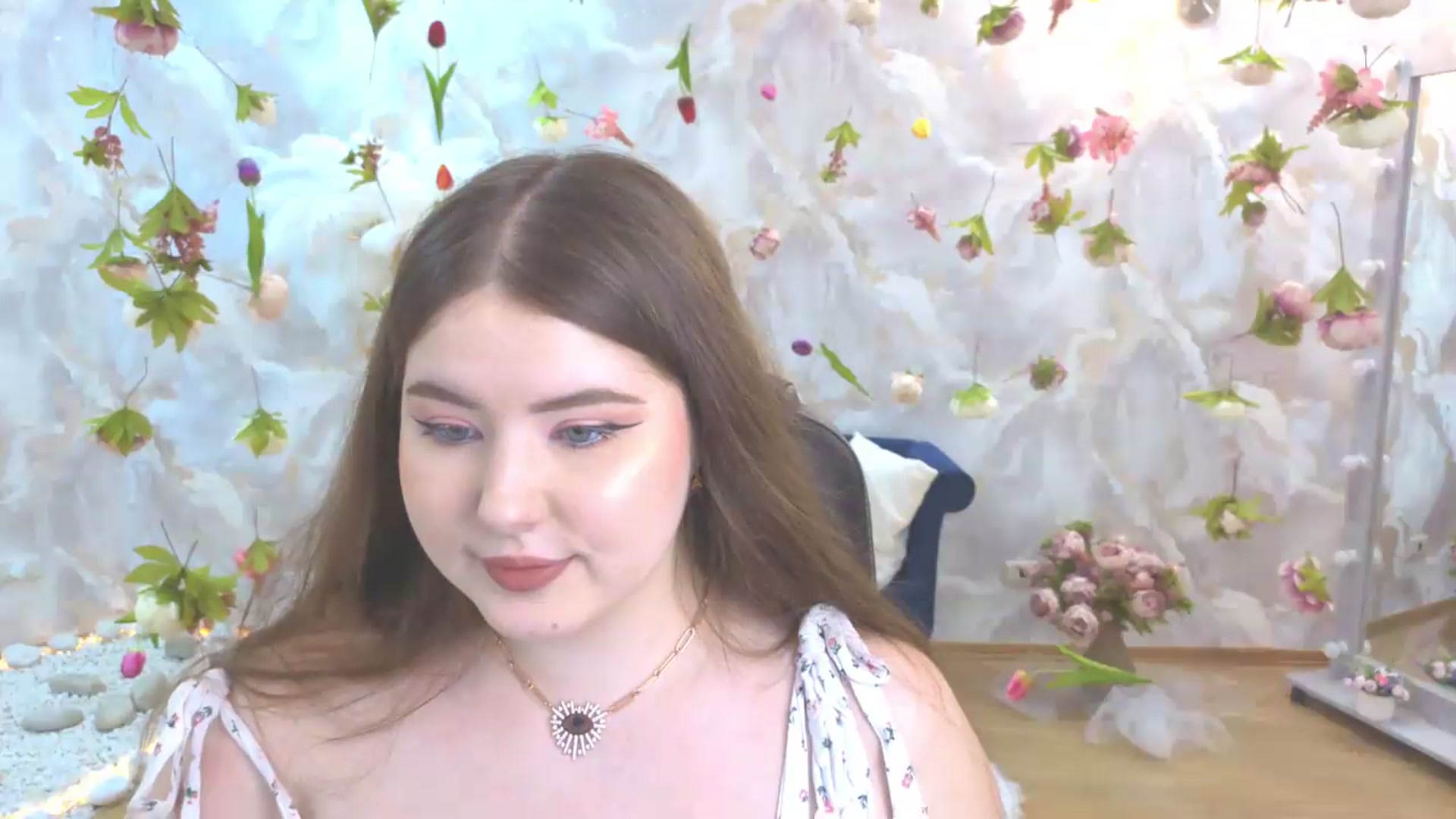 Gallery image thumbnail from EnigmaVeil's myfreecams stream on, 05/20/2026, 07:47 image 4 of 20