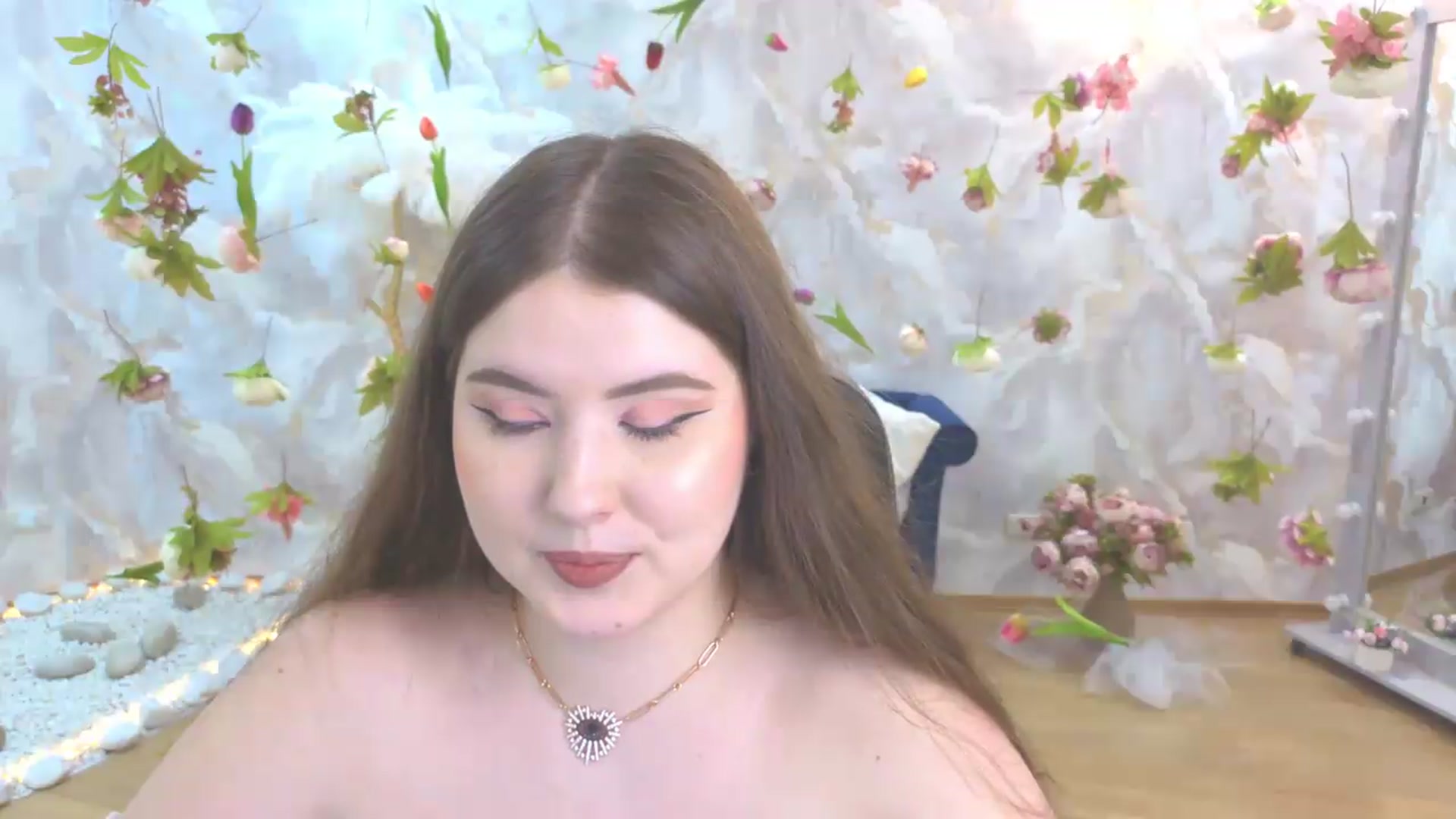 Gallery image thumbnail from EnigmaVeil's myfreecams stream on, 05/20/2026, 09:47 image 14 of 20